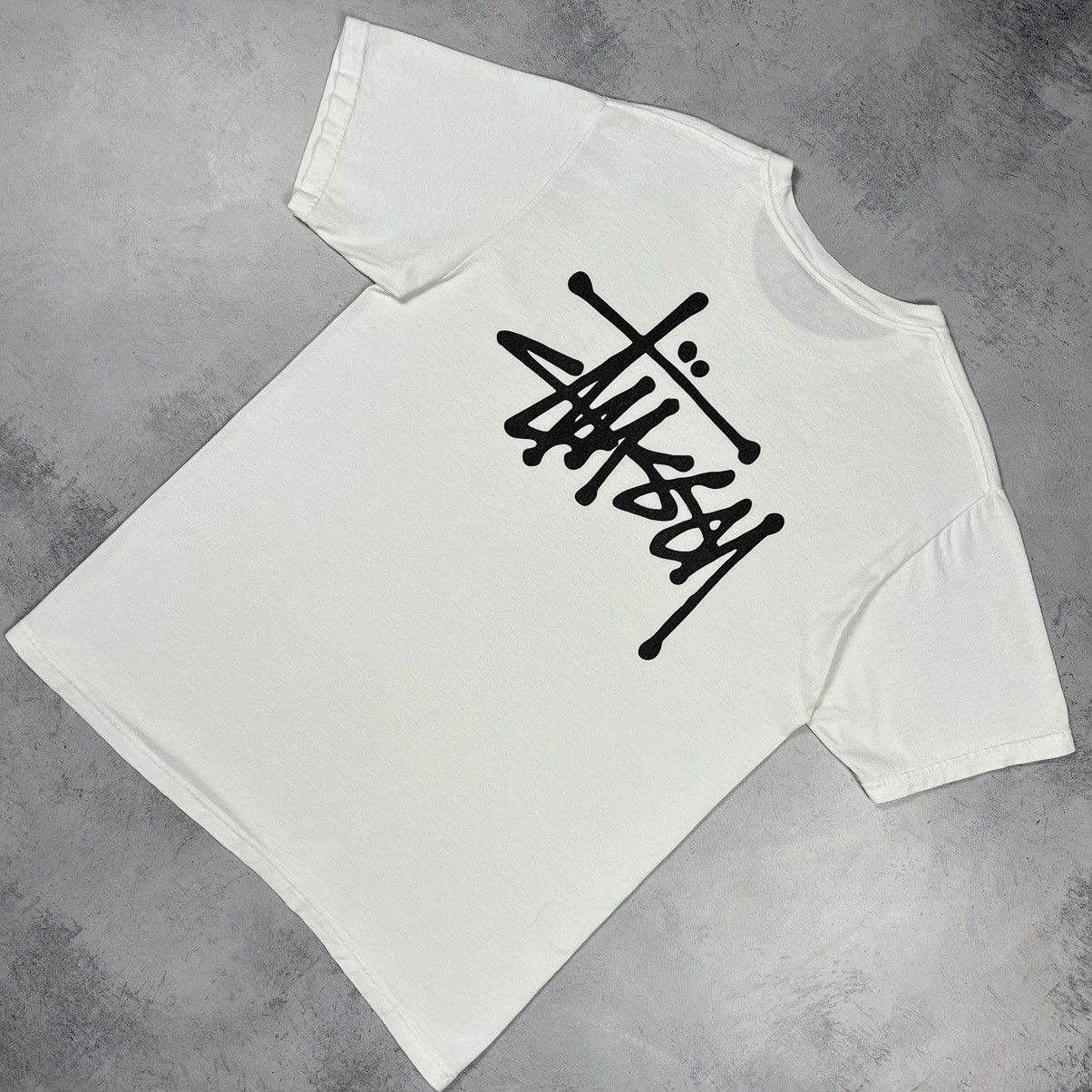 Stussy Vintage Stussy Y2K graffiti script logo T shirt 00’s Size US M / EU 48-50 / 2 - 1 Thumbnail