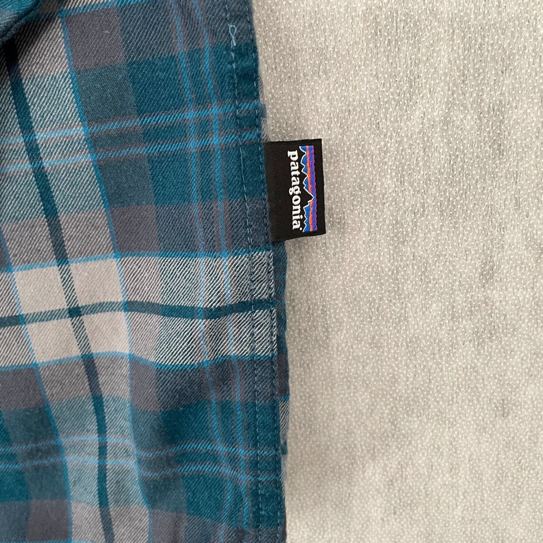 Patagonia Patagonia Shirt Adult Small Green Plaid Long Sleeve Button Up Mens Size US S / EU 44-46 / 1 - 4 Thumbnail