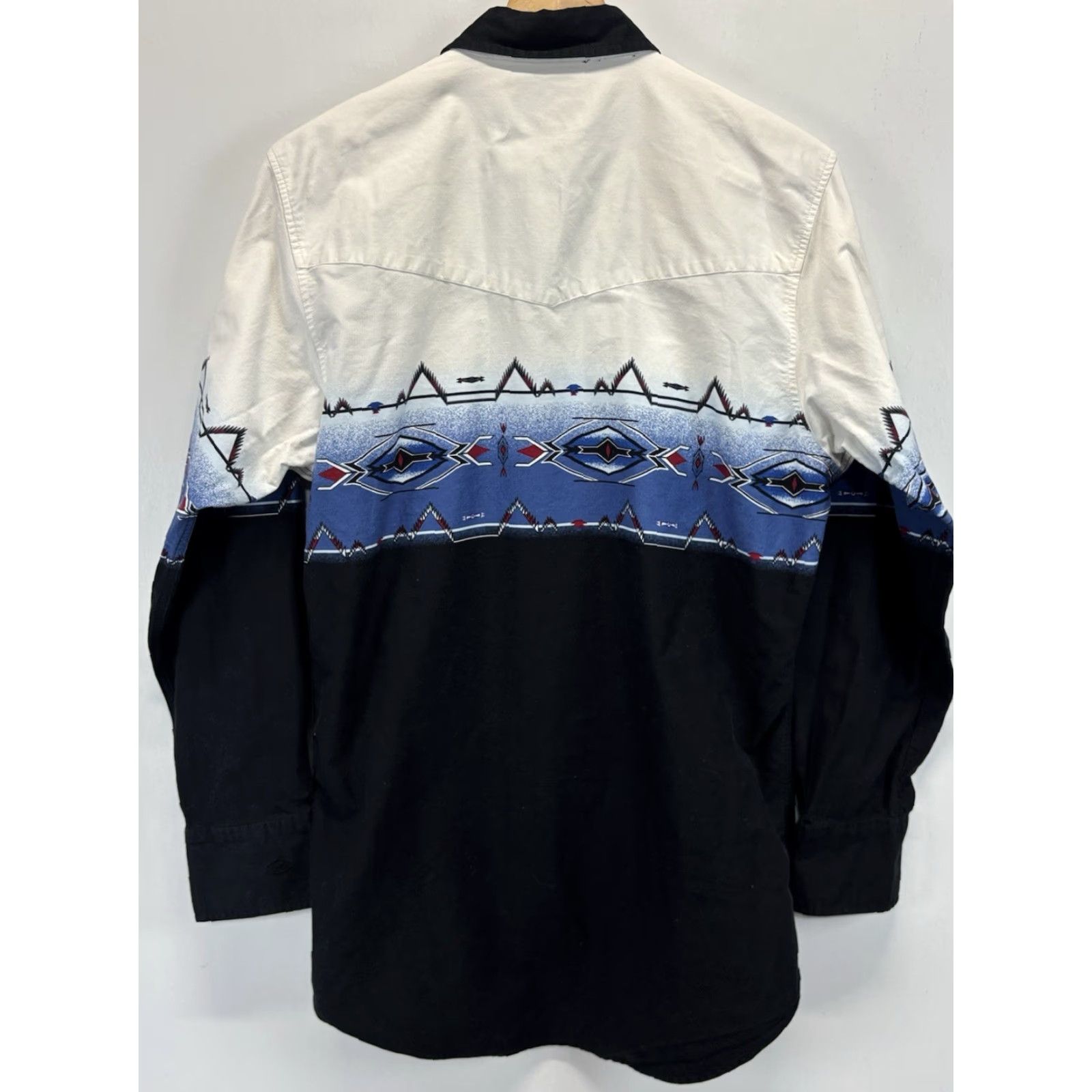 YOKE VINTAGE Cumberland Outfitters Pearl Snap Shirt Men’s Large Western Yoke Aztec Black White Mens L Shirt Size US L / EU 52-54 / 3 - 4 Thumbnail