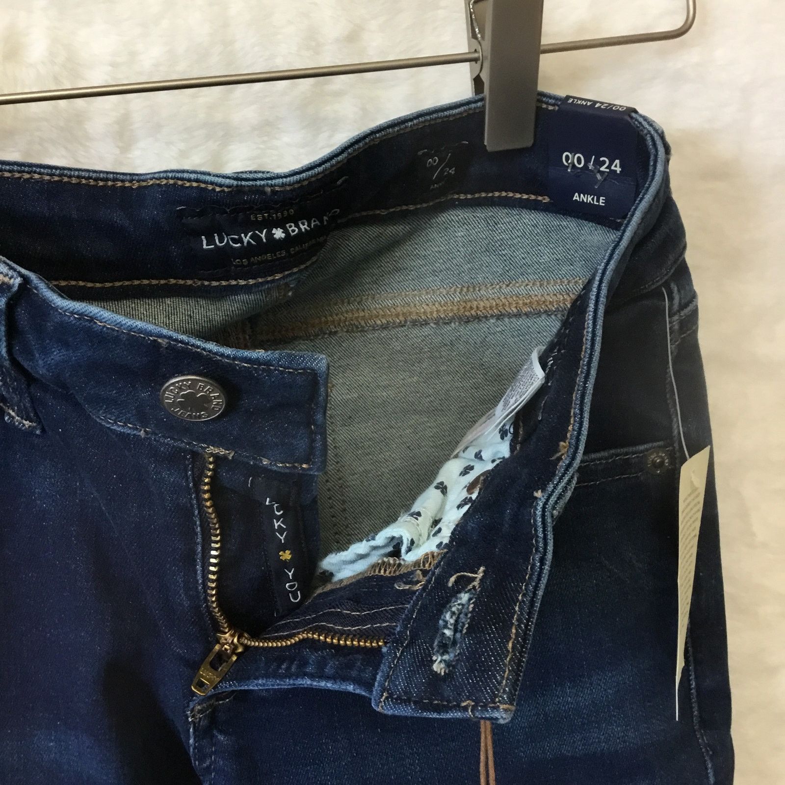 Lucky Brand Lucky Brand Distressed Lolita Skinny Jeans Size 24" / US 00 / IT 34 - 7 Thumbnail