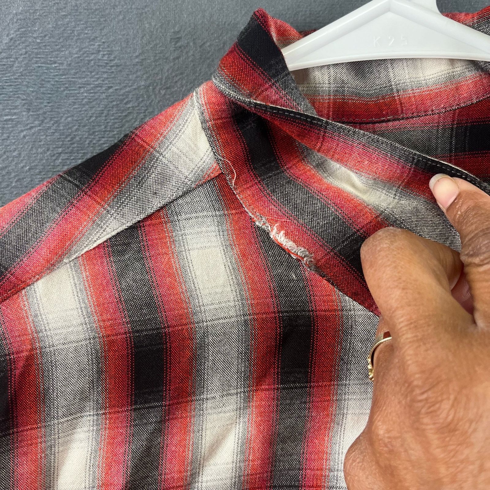 Guess Vintage Guess Made in USA Plaid Button Down Shirt Medium Size US M / EU 48-50 / 2 - 3 Thumbnail