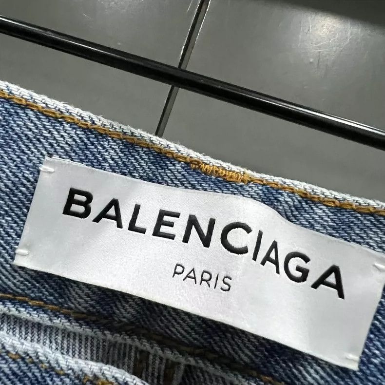 Balenciaga Balenciaga Blue Bullet Logo Denim Pants Size US 26 / EU 42 - 3 Thumbnail