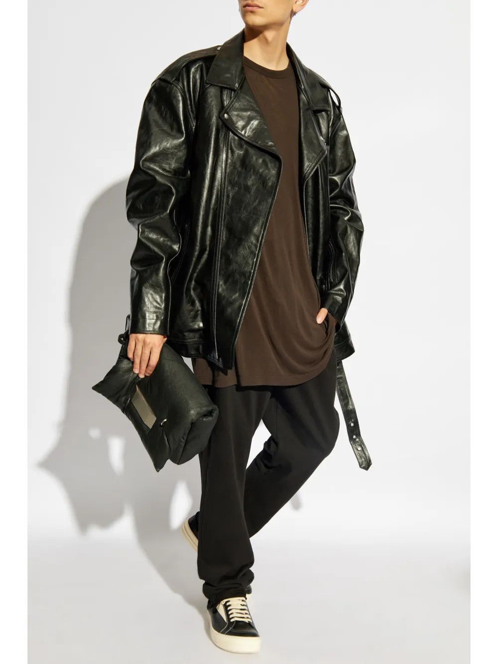 Rick Owens o1y0325 Crewneck T-Shirt in Dark Brown Size US S / EU 44-46 / 1 - 5 Thumbnail