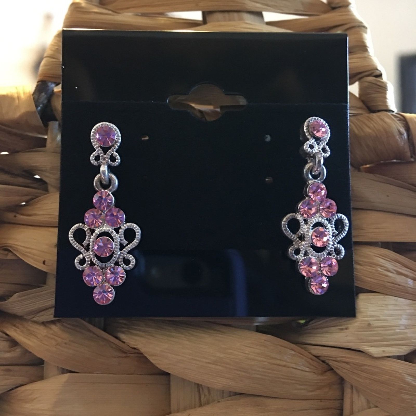 Vintage Vintage silver tone pink crystal pierced earrings Size ONE SIZE - 1 Thumbnail