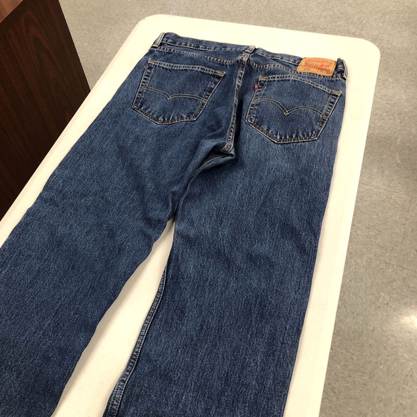 Levi's Levi's 505 Jeans Mens 36x31 Blue Dark Wash Regular Straight Leg Denim Zip 5-Pocket Size US 36 / EU 52 - 3 Thumbnail