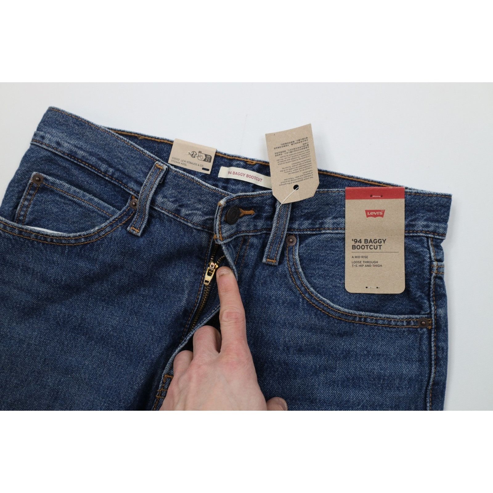 Levi's Deadstock New Levis 94 Baggy Bootcut Wide Leg Jeans Size 27" / US 4 / IT 40 - 7 Thumbnail