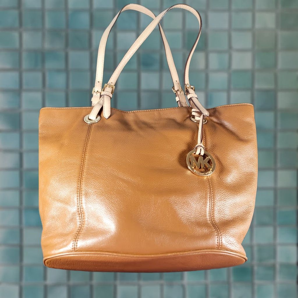 Michael Kors Michael Kors Jet Set Large Brown Pebble Leather Tote Purse Women Size ONE SIZE - 1 Thumbnail