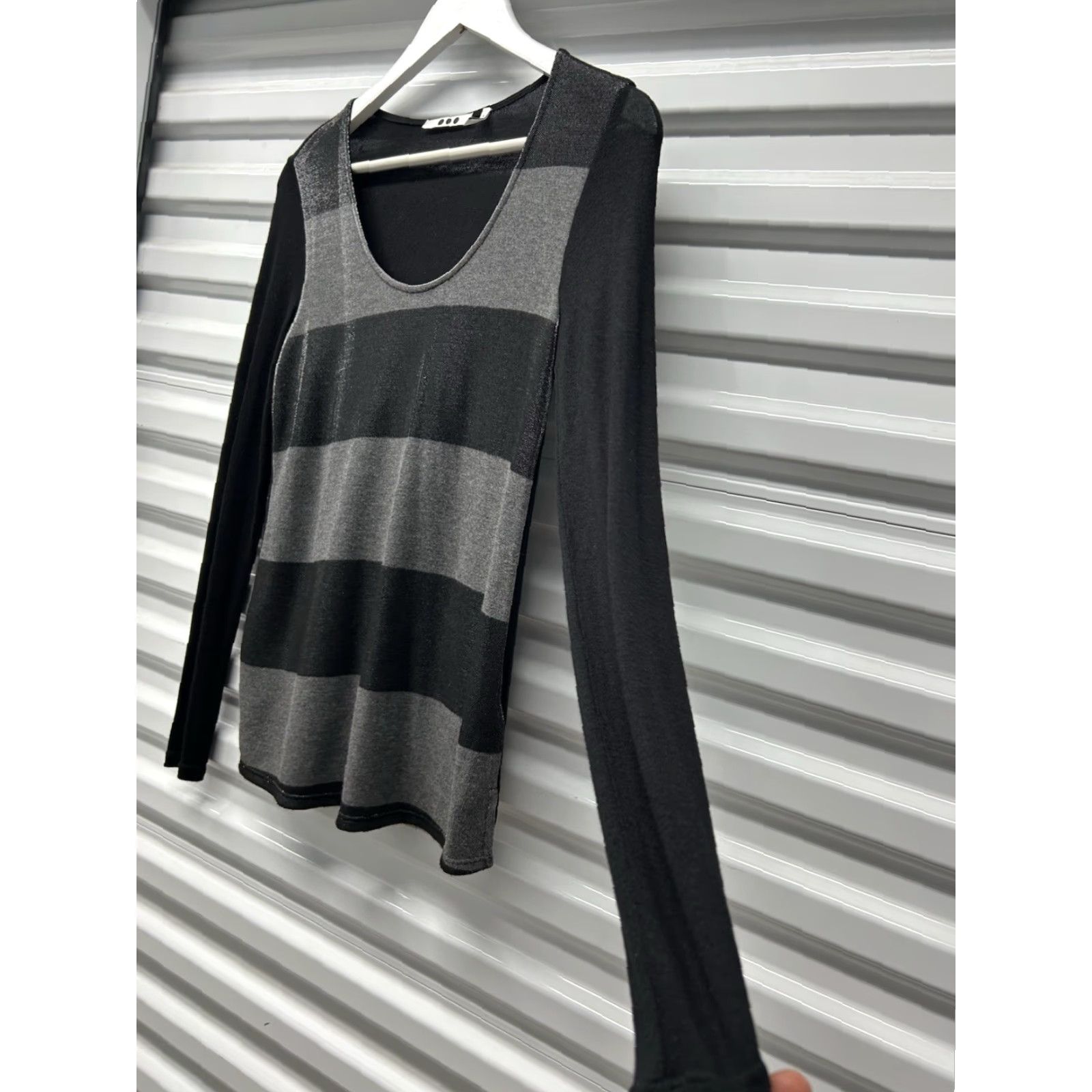 Vintage ThreeDots Blouse Women XS Knit Round Neck Long Sleeve Black/Gunmetal Stripe Pullover Classic Fit Casual All Seasons Size XS / US 0-2 / IT 36-38 - 4 Thumbnail