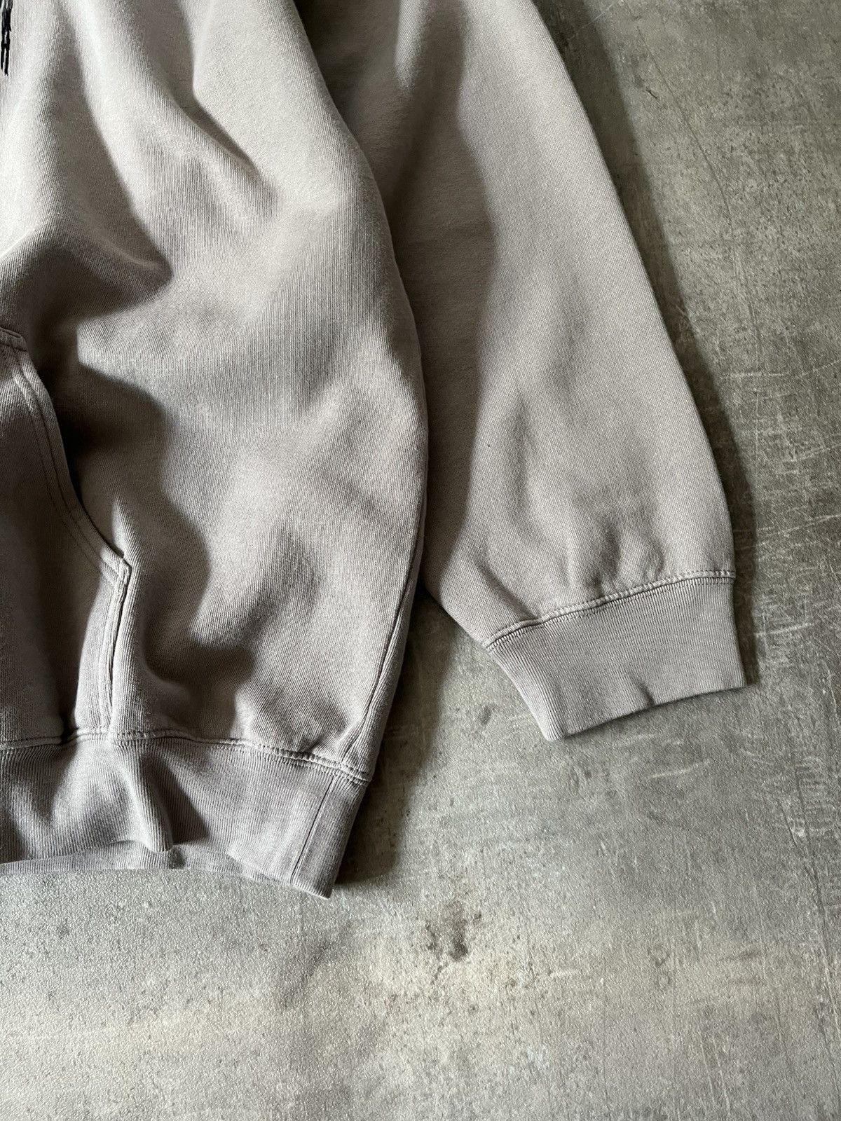 Balenciaga Balenciaga barcode print hoodie gray Size US S / EU 44-46 / 1 - 4 Thumbnail
