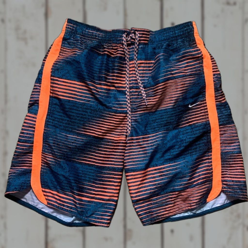 Nike Nike Board Shorts Bermuda Men M Regular Multicolor Size US 31 - 1 Thumbnail