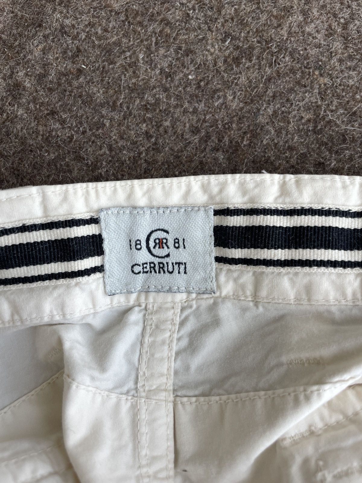 Cerruti 1881 Cerruti 1881 Shorts Size US 38 / EU 54 - 10 Thumbnail