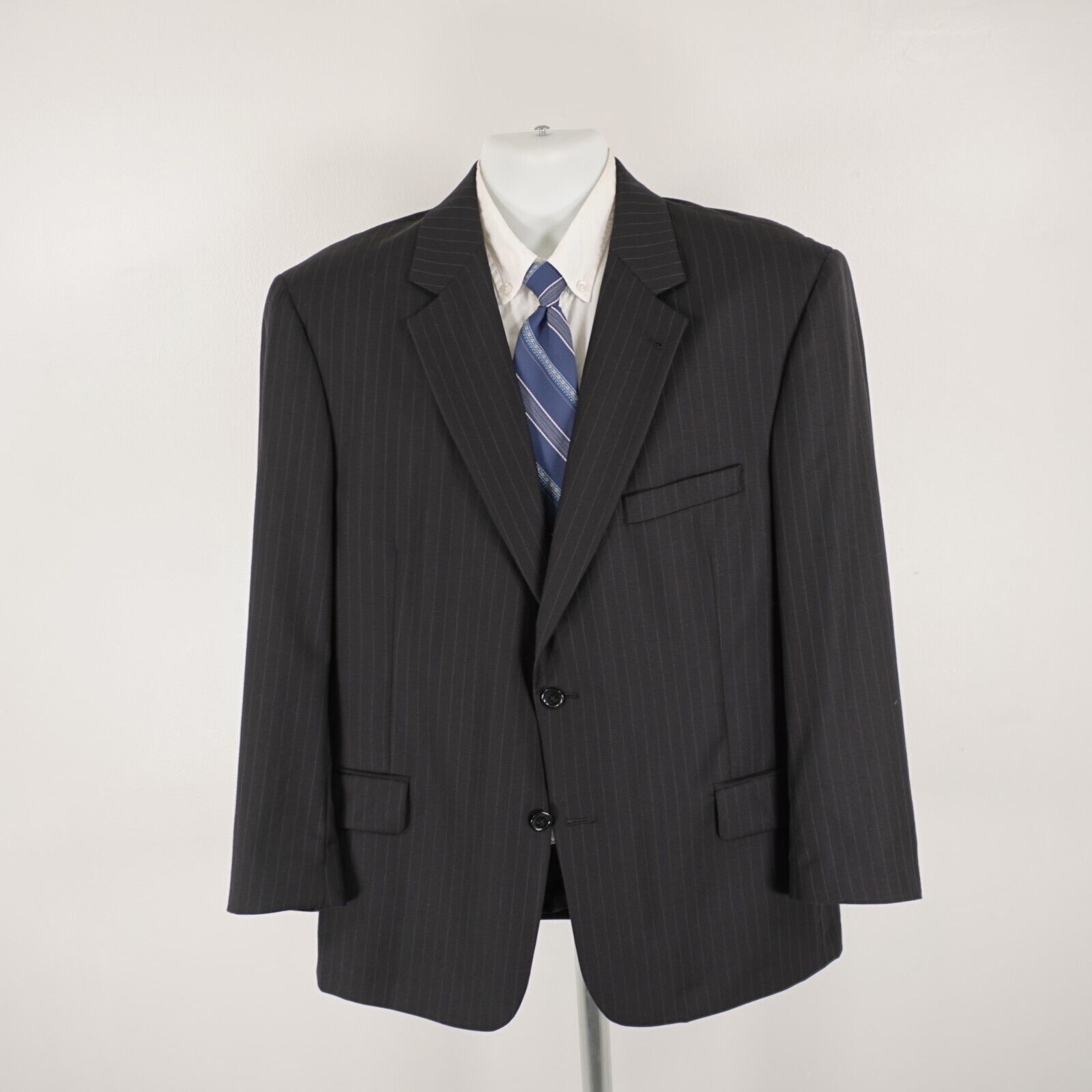 Jos. A. Bank Jos A Bank Signature Wool 2 Piece Suit 42S 39/29 Black W/ Br Size 42S - 8 Thumbnail