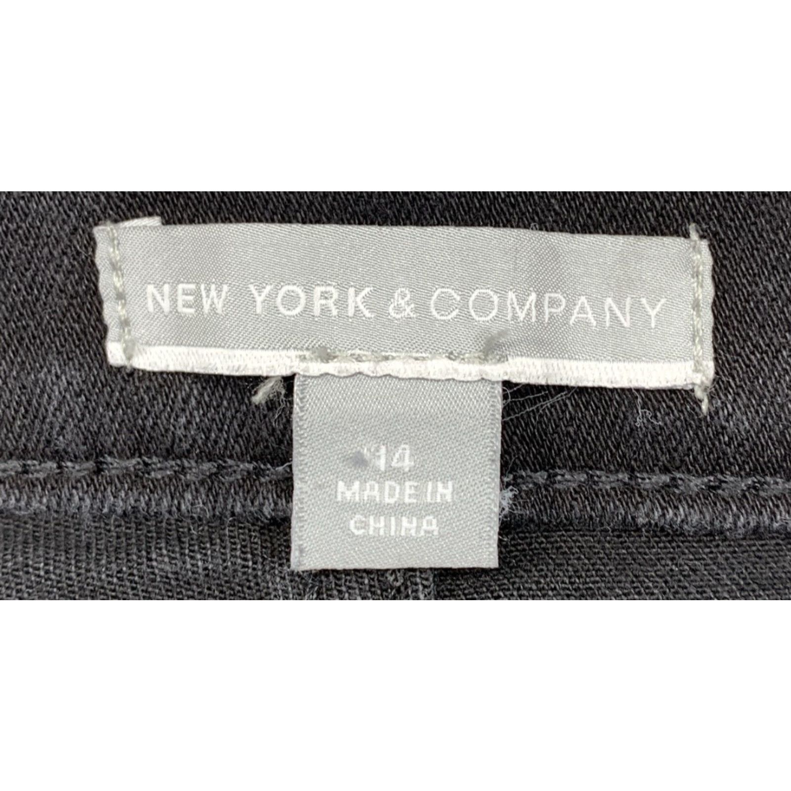 Vintage New York & Company Jeans Black 14 Distressed Straight Leg Womens Regular Benign Vintage: No Size 36" / US 14 / IT 50 - 7 Thumbnail