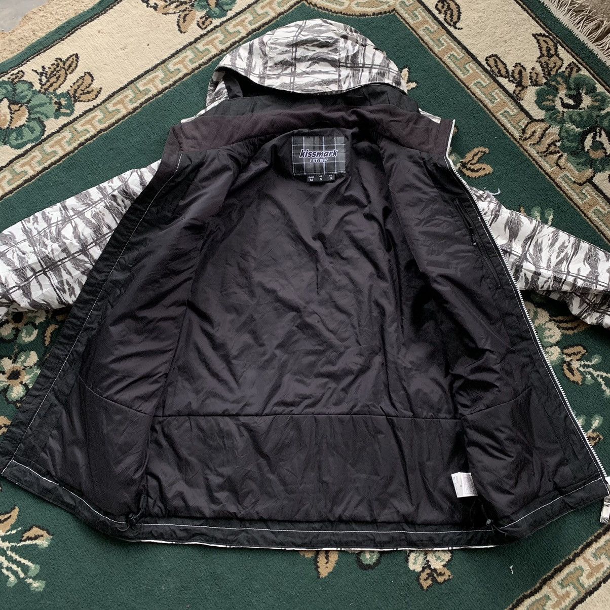 Other kissmark ski jacket tiger stripe Size US L / EU 52-54 / 3 - 4 Thumbnail