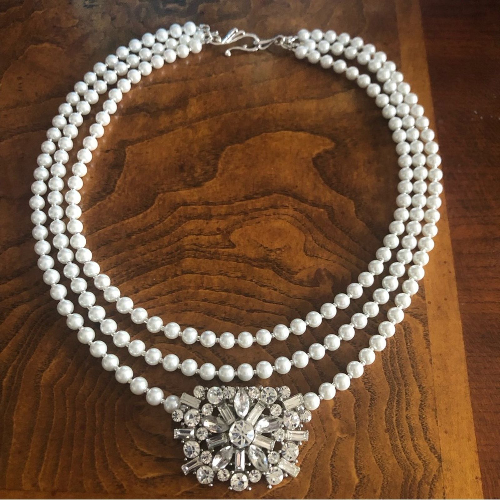 Jewelry Handcrafted repurpose Hollywood glam glass Pearl necklac Size ONE SIZE - 4 Thumbnail