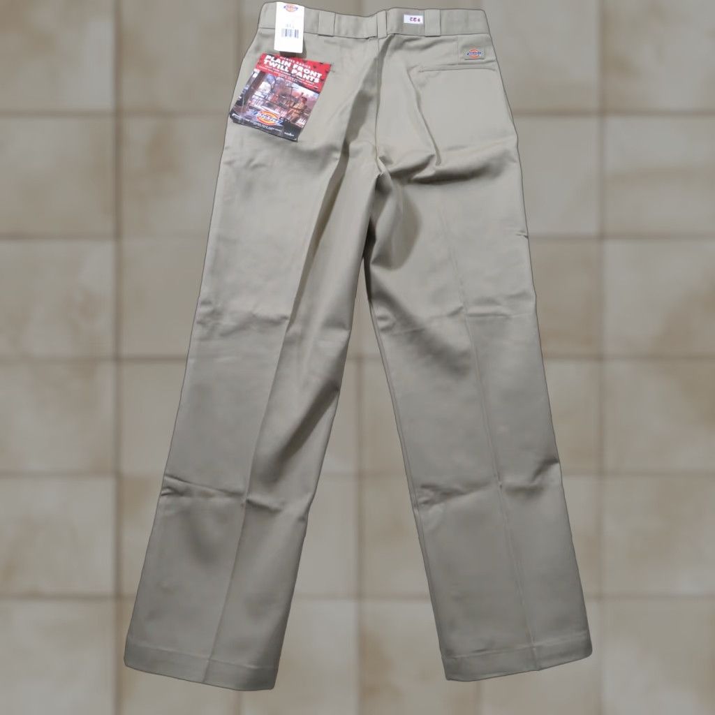 Dickies Dickies Men’s Twill Pants Khaki Straight 34X32 Work Plain Front Scotchgard Beige Cotton Polyester Blend Flat Front Regular Leg Mens Size US 34 / EU 50 - 1 Thumbnail