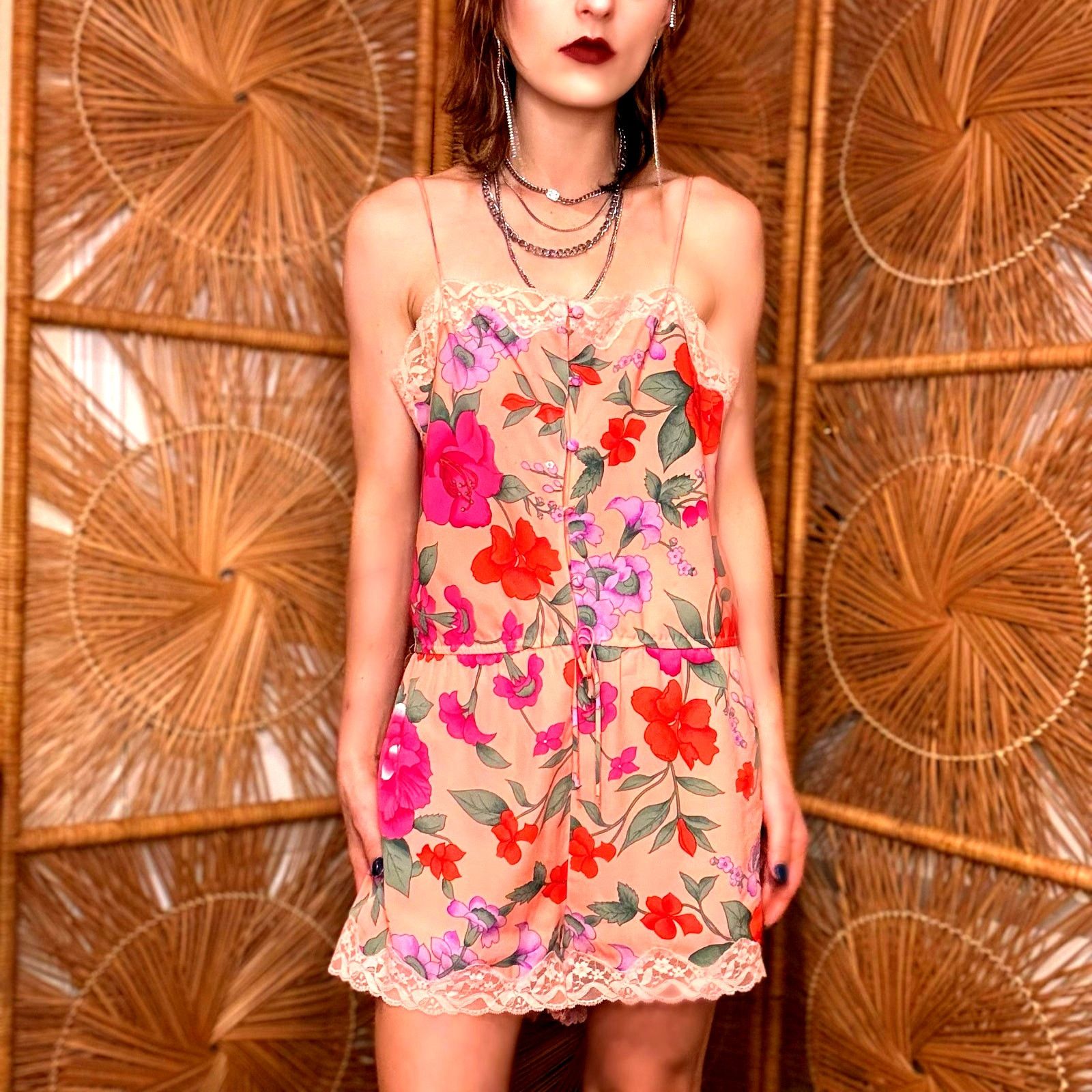 Victoria's Secret Vtg Y2K Pink Floral Victoria’s Secret Lingerie Set Size ONE SIZE - 2 Thumbnail