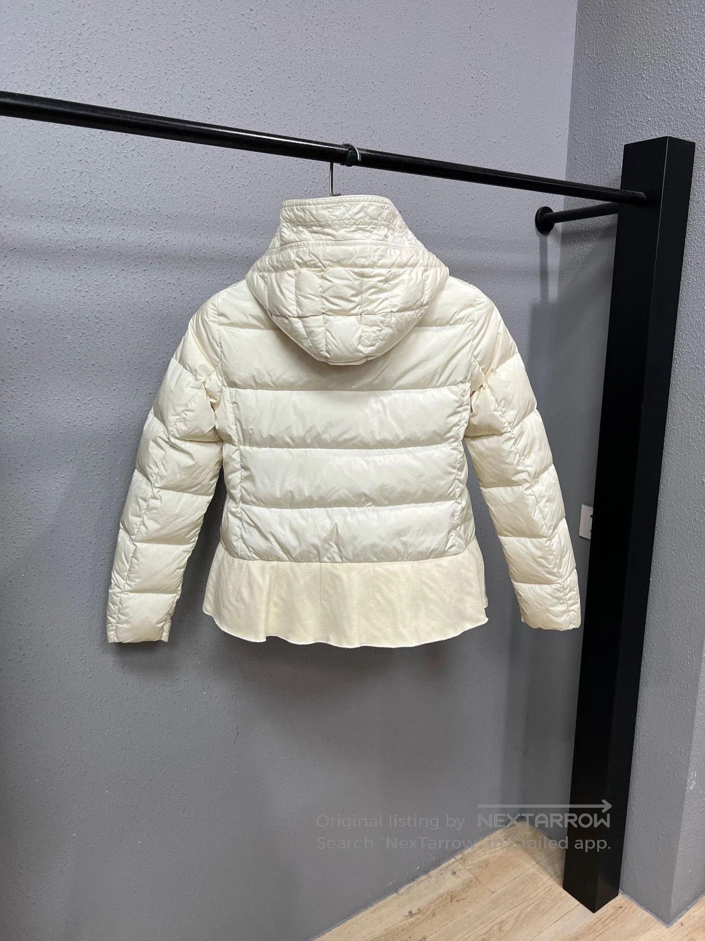 Moncler Moncler Ruffled Down Jacket. Size S / US 4 / IT 40 - 2 Thumbnail