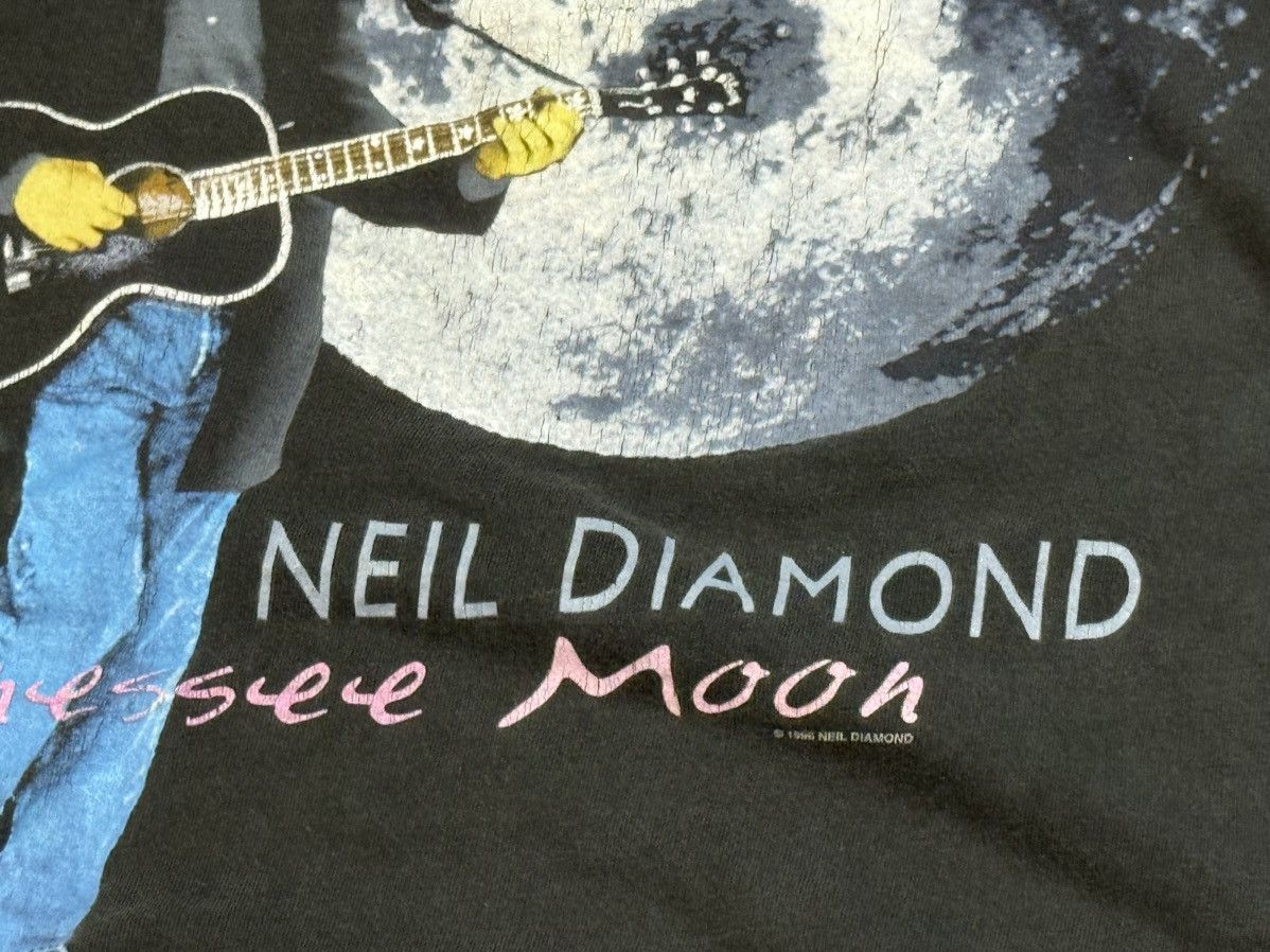 Vintage Vintage 90s Thrashed Neil Diamond Tennessee Moon T Shirt Size US XL / EU 56 / 4 - 7 Thumbnail