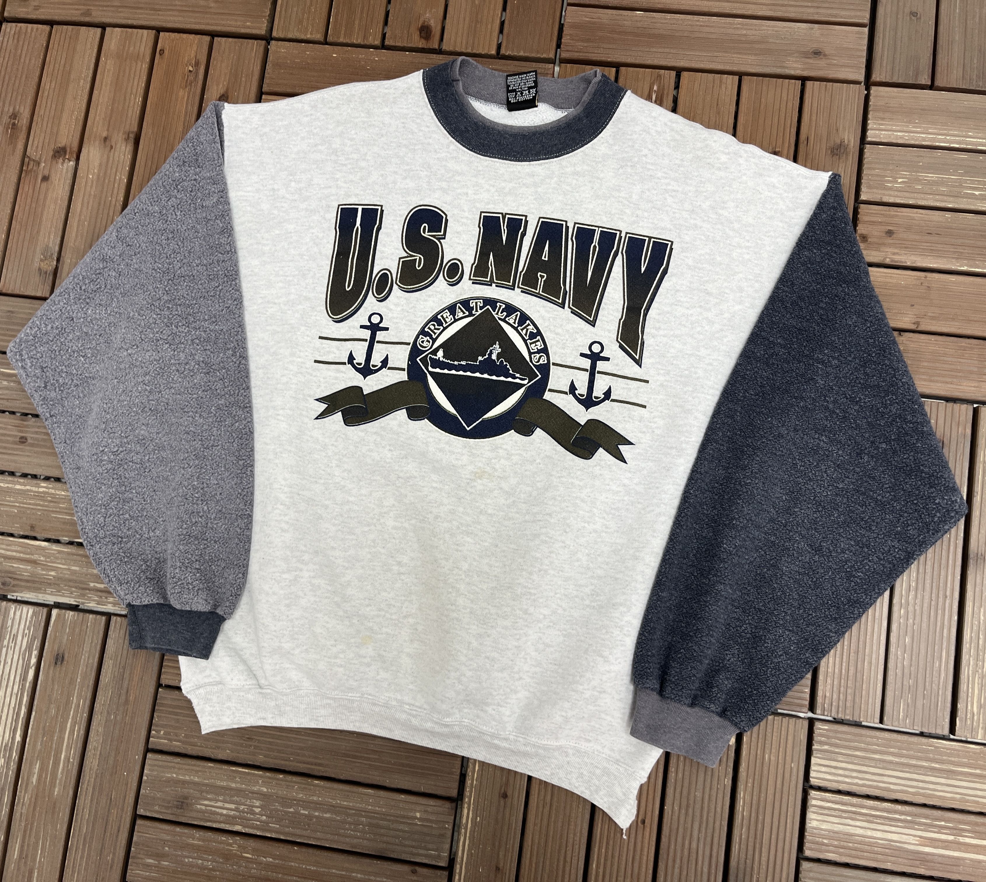 Vintage U.S. Navy Great Lakes Vintage Crewneck Sweater Size US L / EU 52-54 / 3 - 3 Thumbnail