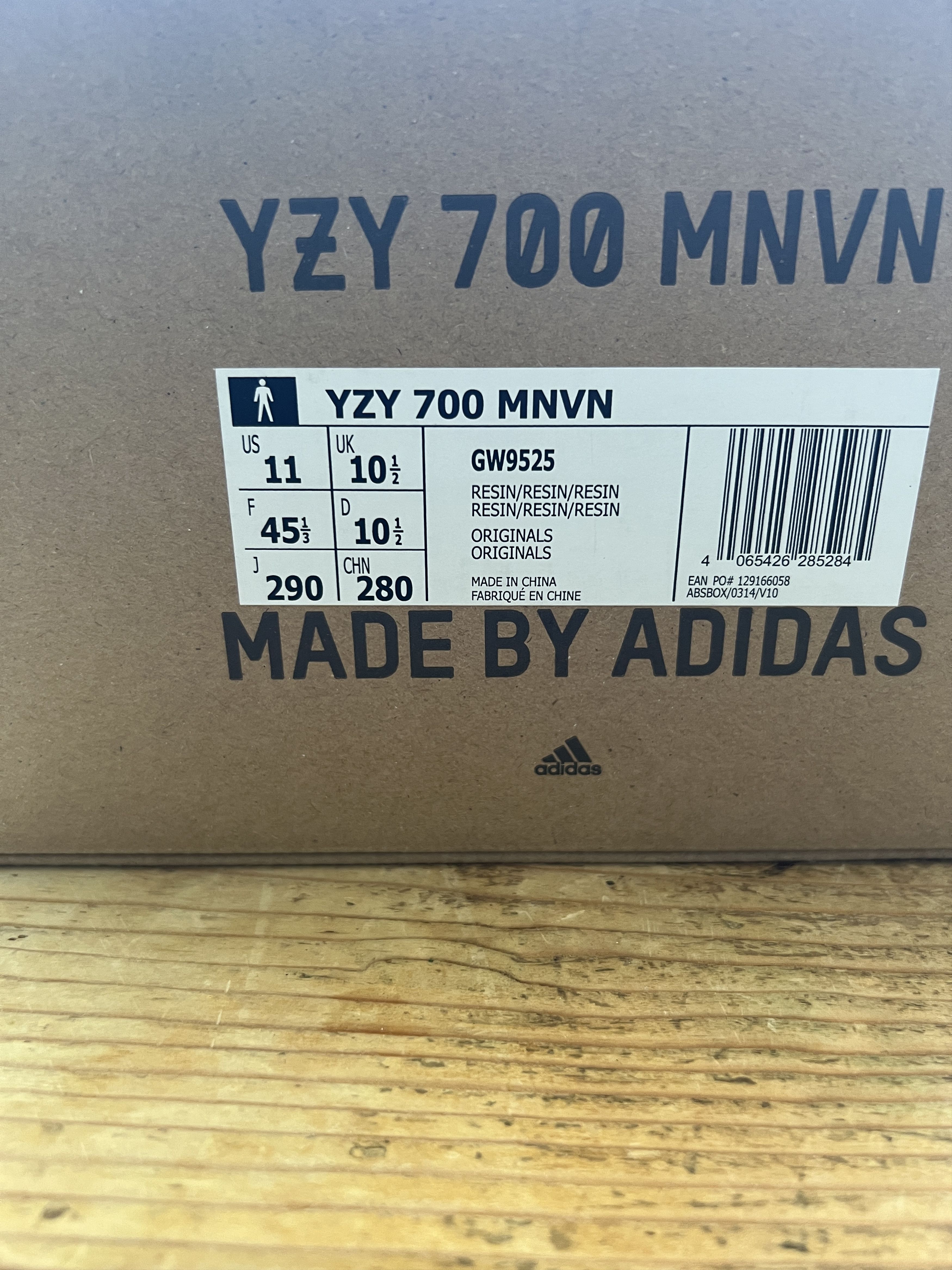 Adidas adidas Yeezy Boost 700 MNVN Size US 11 / EU 44 - 5 Thumbnail