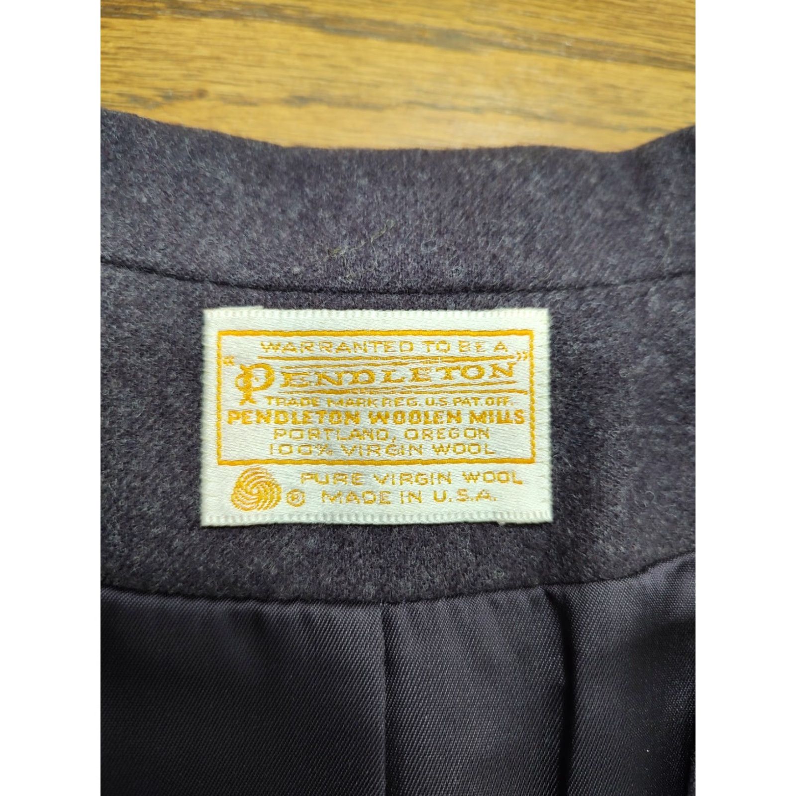Pendleton VINTAGE Pendleton Blazer Jacket Women 36 in Purple Wool Two Button Classic Lined 100% Wool Fall Winter Spring Casual Size XS / US 0-2 / IT 36-38 - 4 Thumbnail