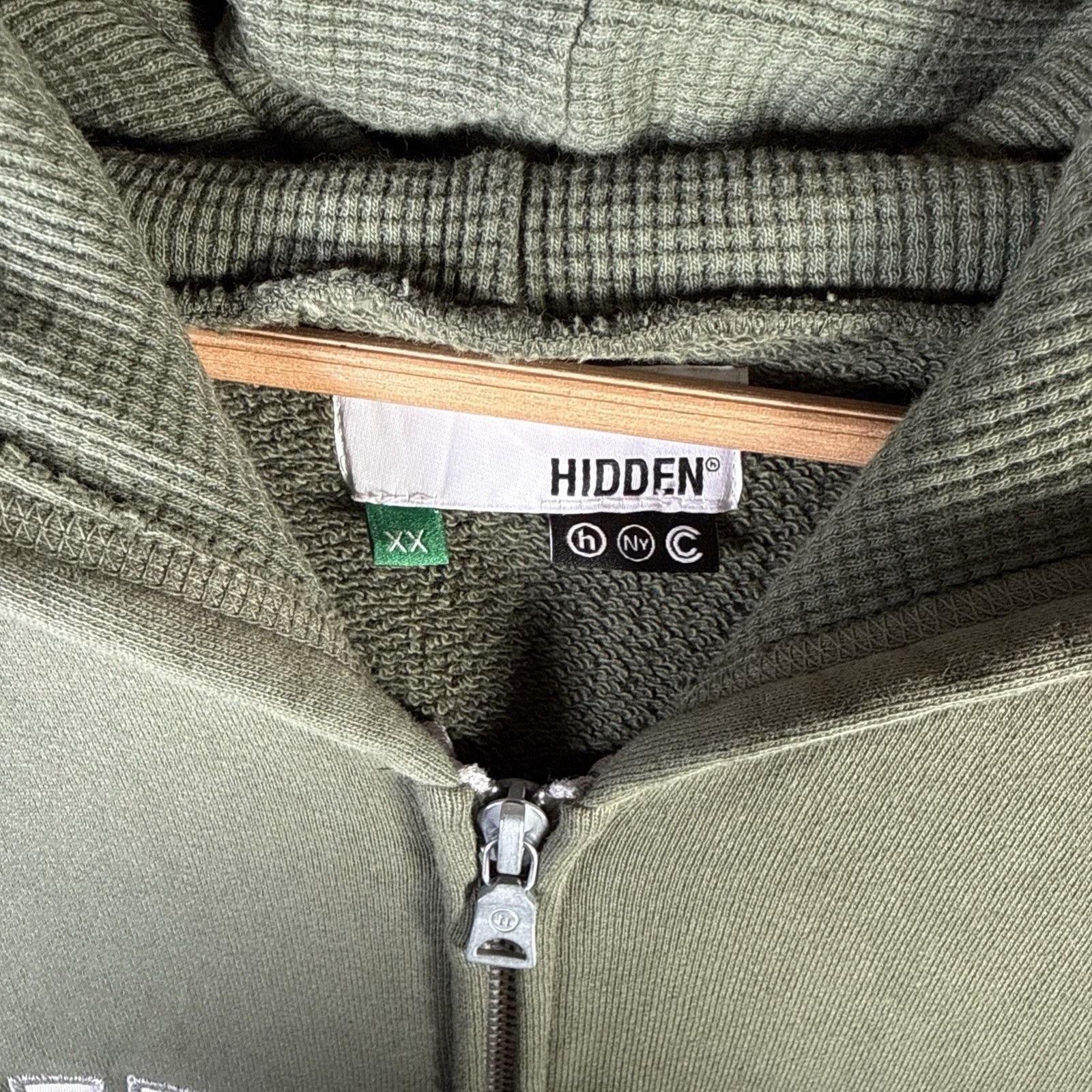HIDDEN Hidden NYC Hoodie Adult 2XL Green Zip Up Thermal Baggy Hype Size US XXL / EU 58 / 5 - 3 Thumbnail