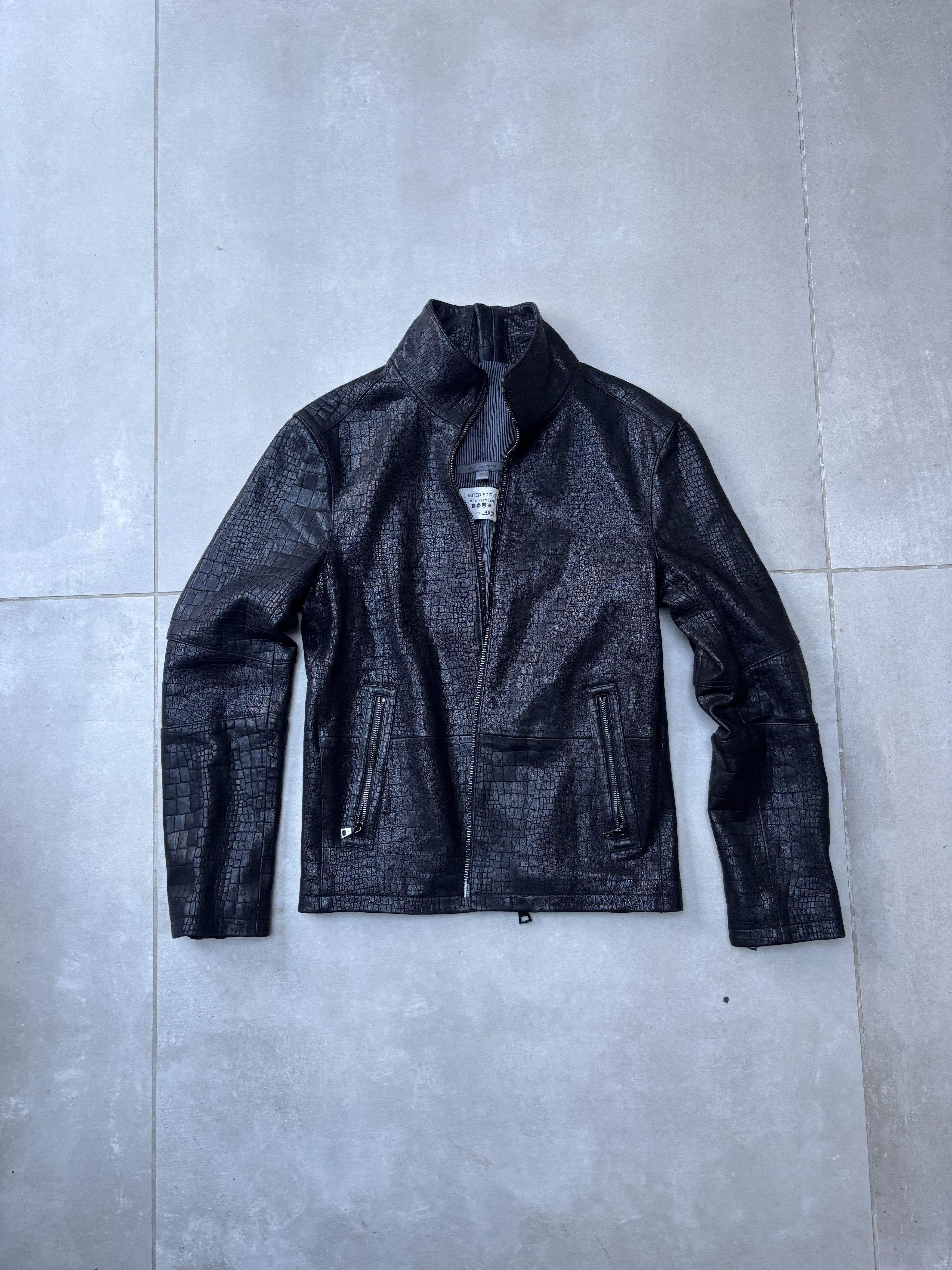 John Varvatos Runway Croc Leather Jacket no. 48/60 Size US M / EU 48-50 / 2 - 1 Thumbnail