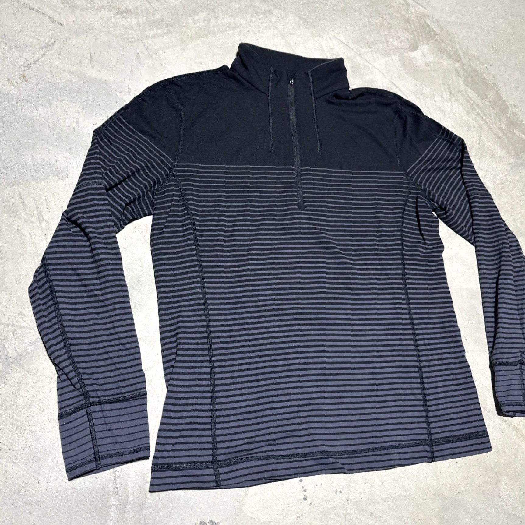Lululemon Lululemon Sweat Session 1/2 Zip Men’s M Black Gray Ombré Stripes Performance Shirt Sweatshirt Size US M / EU 48-50 / 2 - 3 Thumbnail