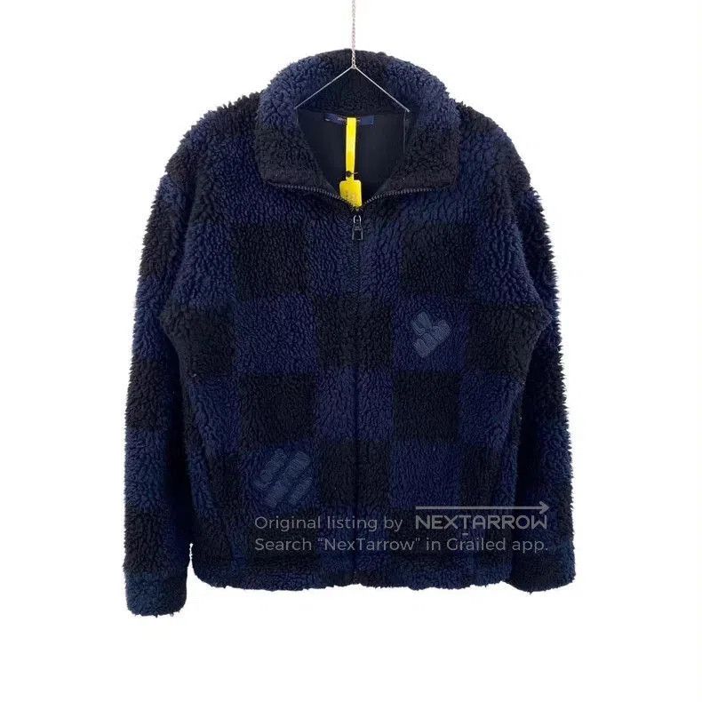 Louis Vuitton Louis Vuitton Checkerboard Logo Teddy Coat. Size US XL / EU 56 / 4 - 1 Thumbnail