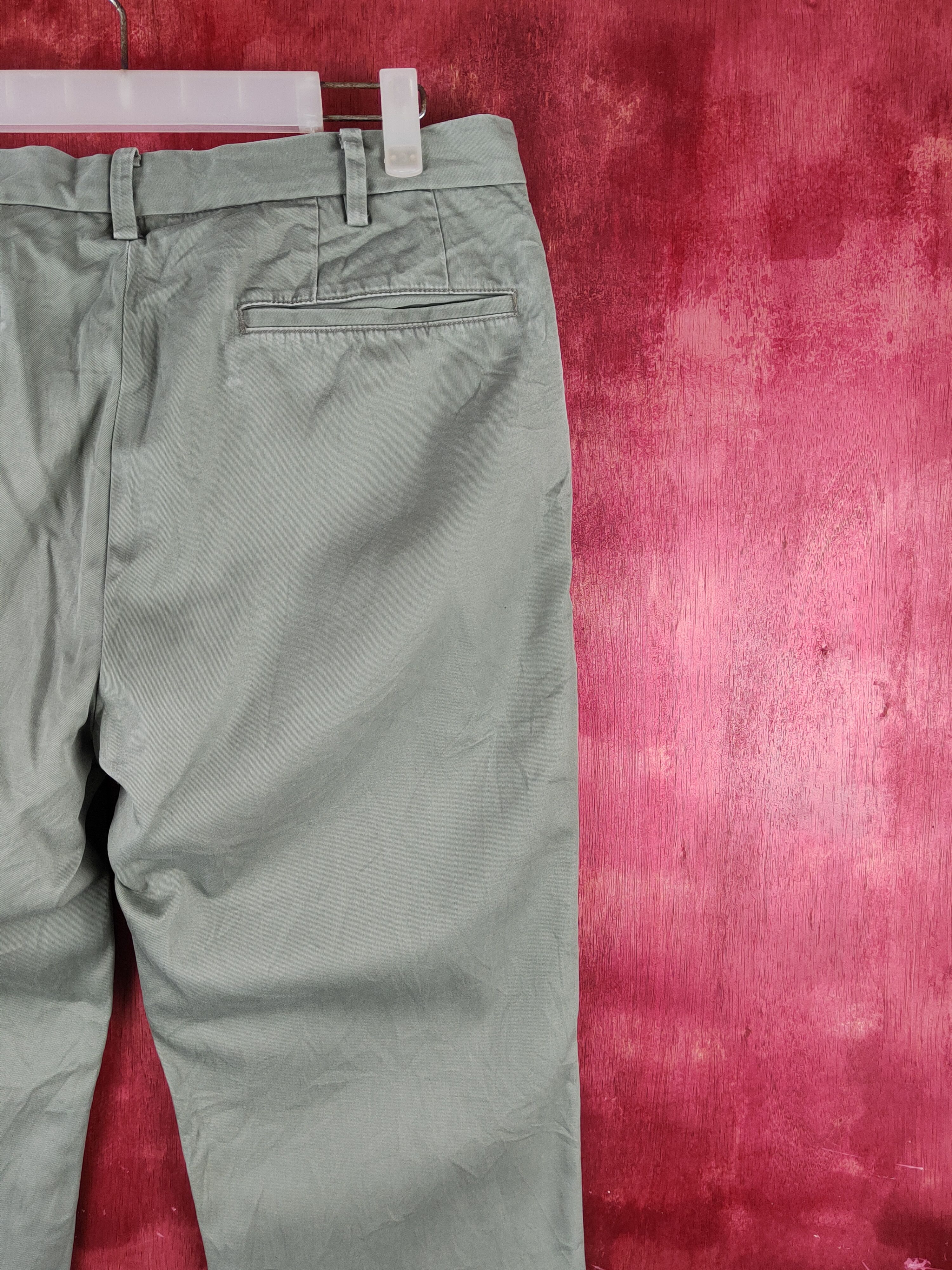Japanese Brand × Uniqlo Uniqlo Green Multipocket Casual Pants #S1463 Size US 33 - 11 Thumbnail