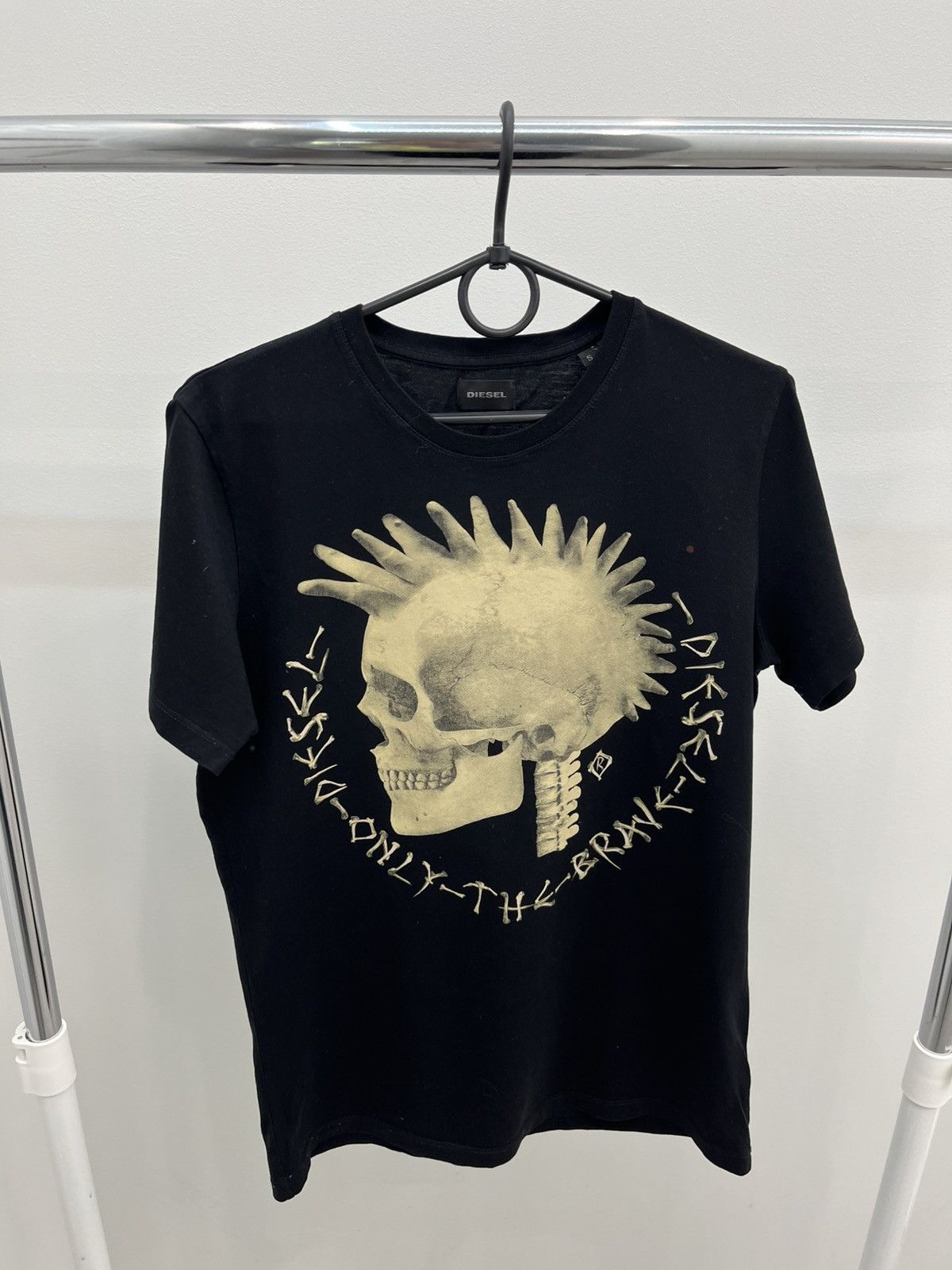 Diesel Diesel Skull Head Logo Tee T-shirt Size US S / EU 44-46 / 1 - 1 Thumbnail