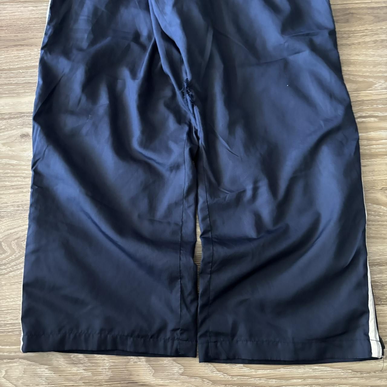 Japanese Brand Crazy Vintage Y2K/2000s Baggy Navy Blue Striped Skater Style Streetwear Track Pants! Size L Size US 32 / EU 48 - 5 Thumbnail