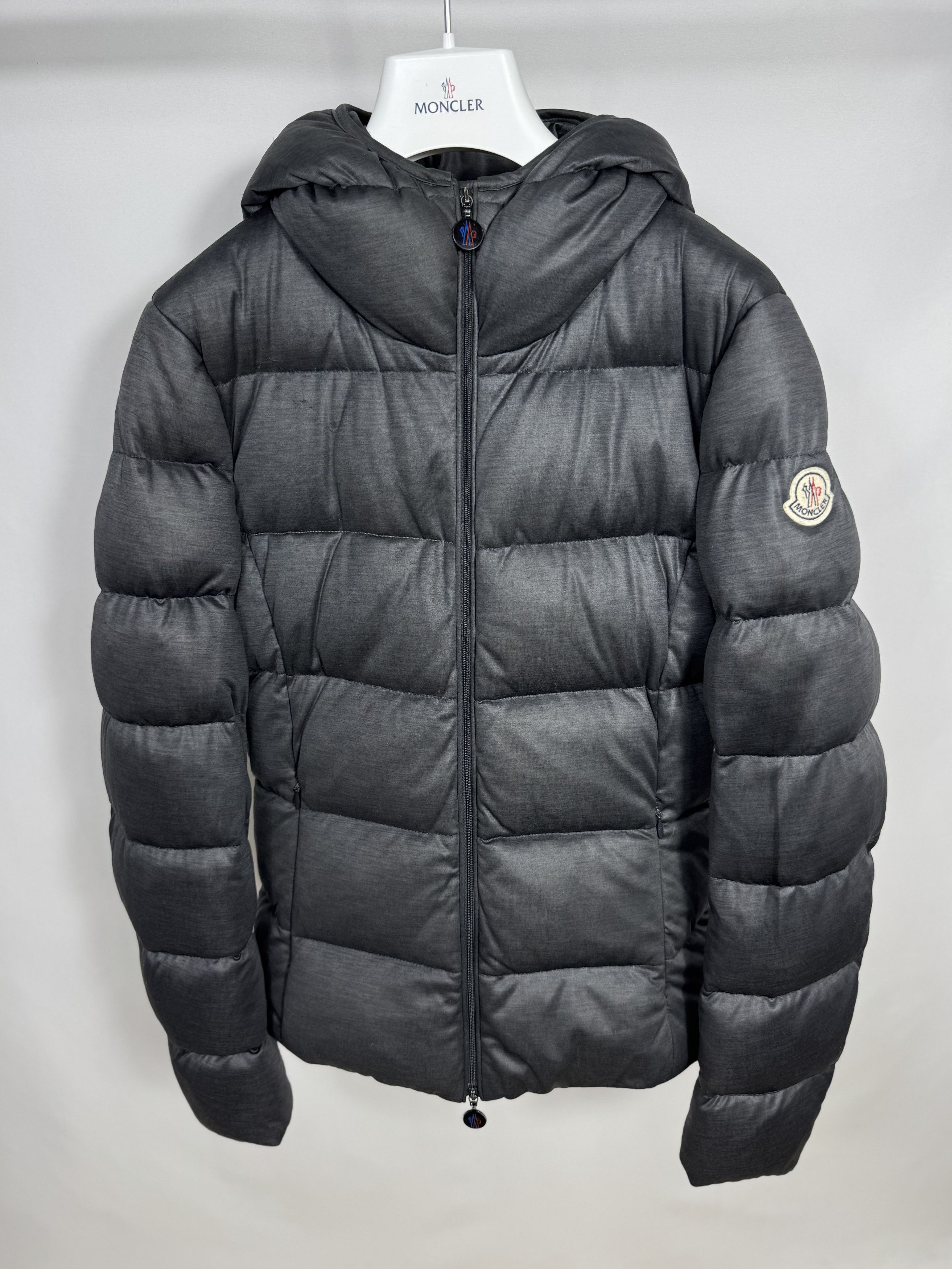 Moncler Moncler Jersey Jacket Size M / US 6-8 / IT 42-44 - 1 Thumbnail