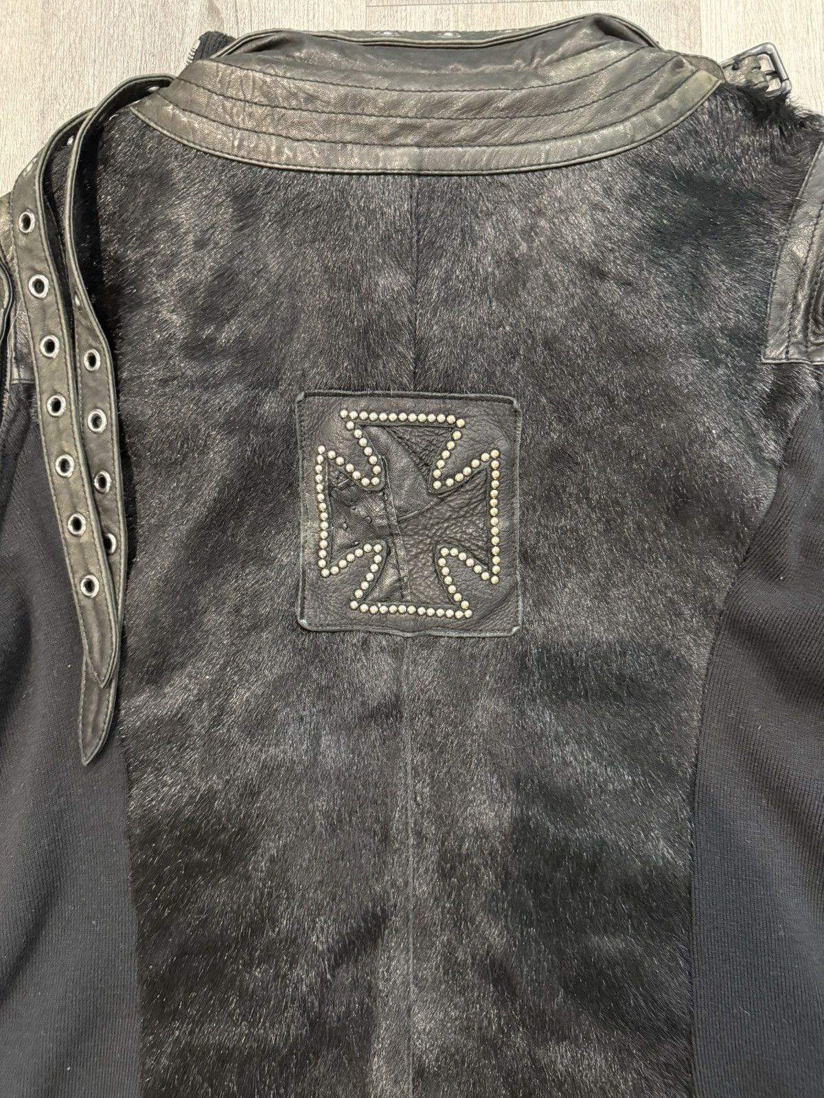 Yasuyuki Ishii Yasuyuki Ishii FW07 Pony Hair Leather Ninja Jacket Size US L / EU 52-54 / 3 - 7 Thumbnail