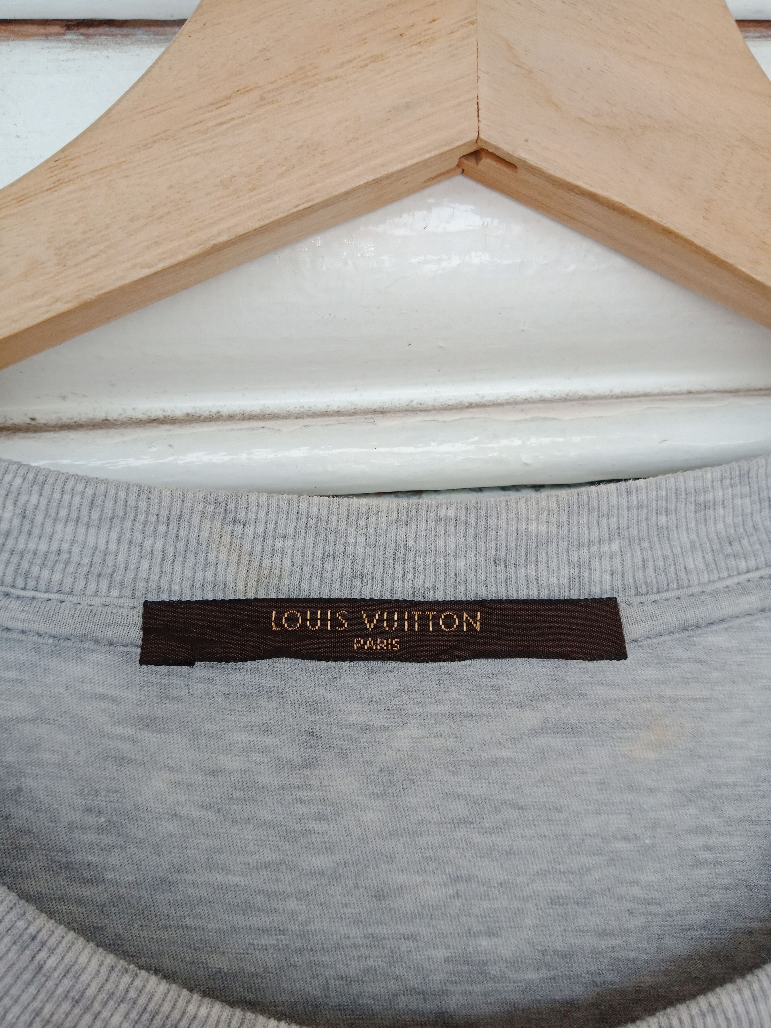 Louis Vuitton Louis Vuitton Single Pocket Made in Italy Size US L / EU 52-54 / 3 - 6 Thumbnail