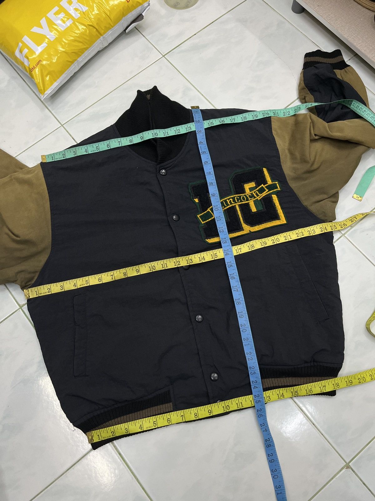 Hypebeast × Vintage 🔥🔥🔥STEALS LINCOLN NO SIDE SPELL OUT VARSITY JACKET Size US M / EU 48-50 / 2 - 16 Thumbnail