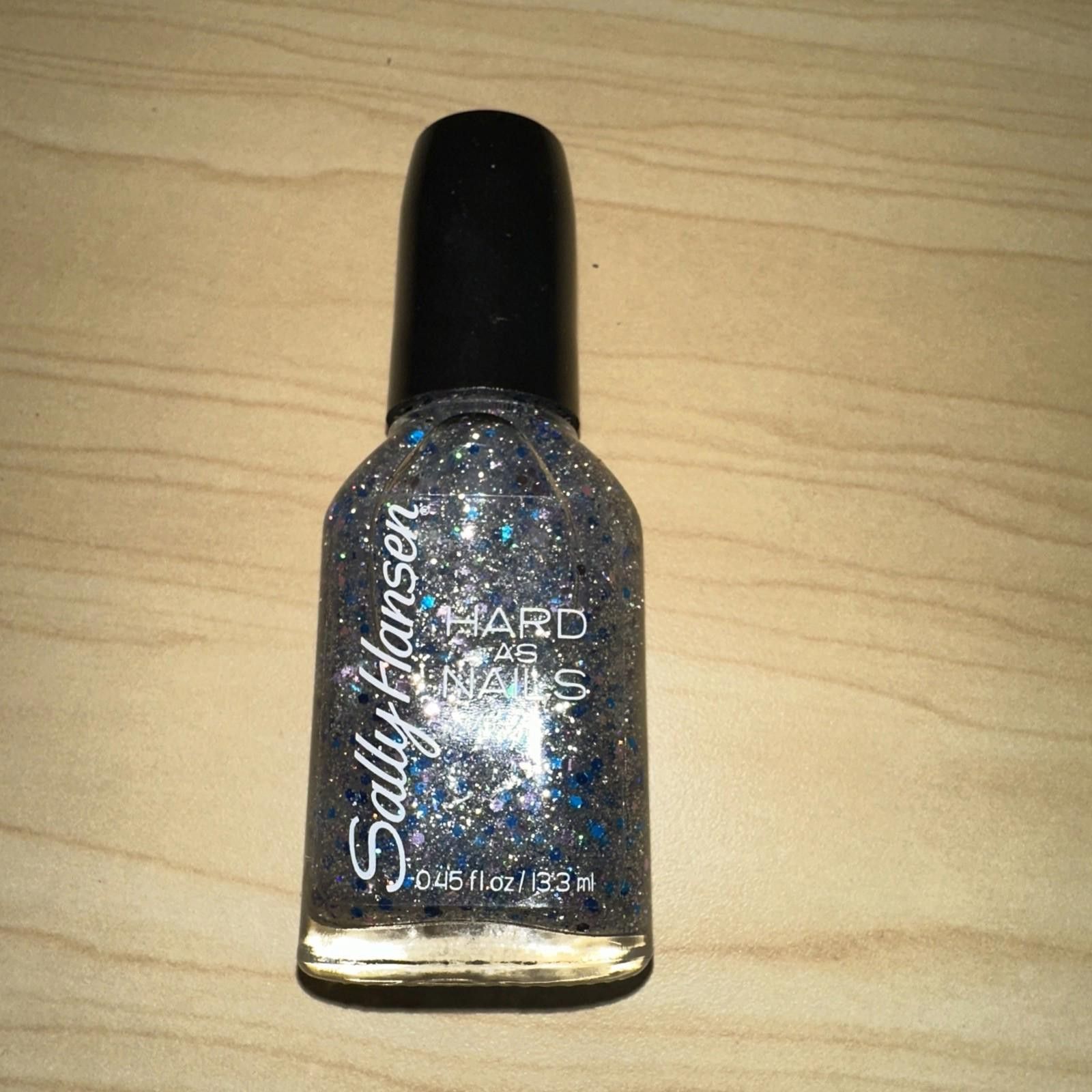 Other Sally Hansen Hard As Nails Xtreme Wear Polish 840 Ice Queen Size ONE SIZE - 1 Thumbnail
