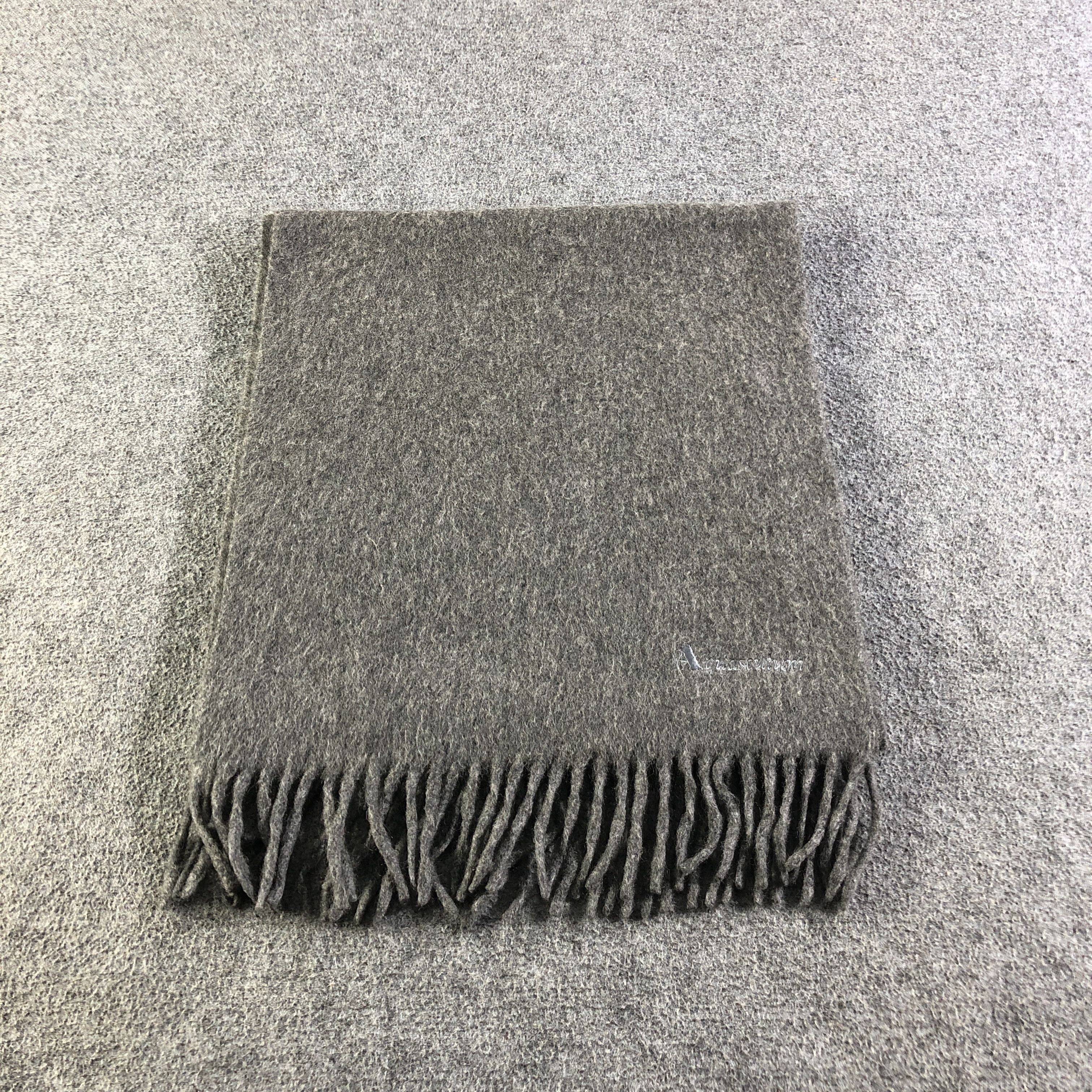 Aquascutum Aquascutum Plain Cashmere Scarf Muffler Neckwear V2688 Size ONE SIZE - 2 Thumbnail