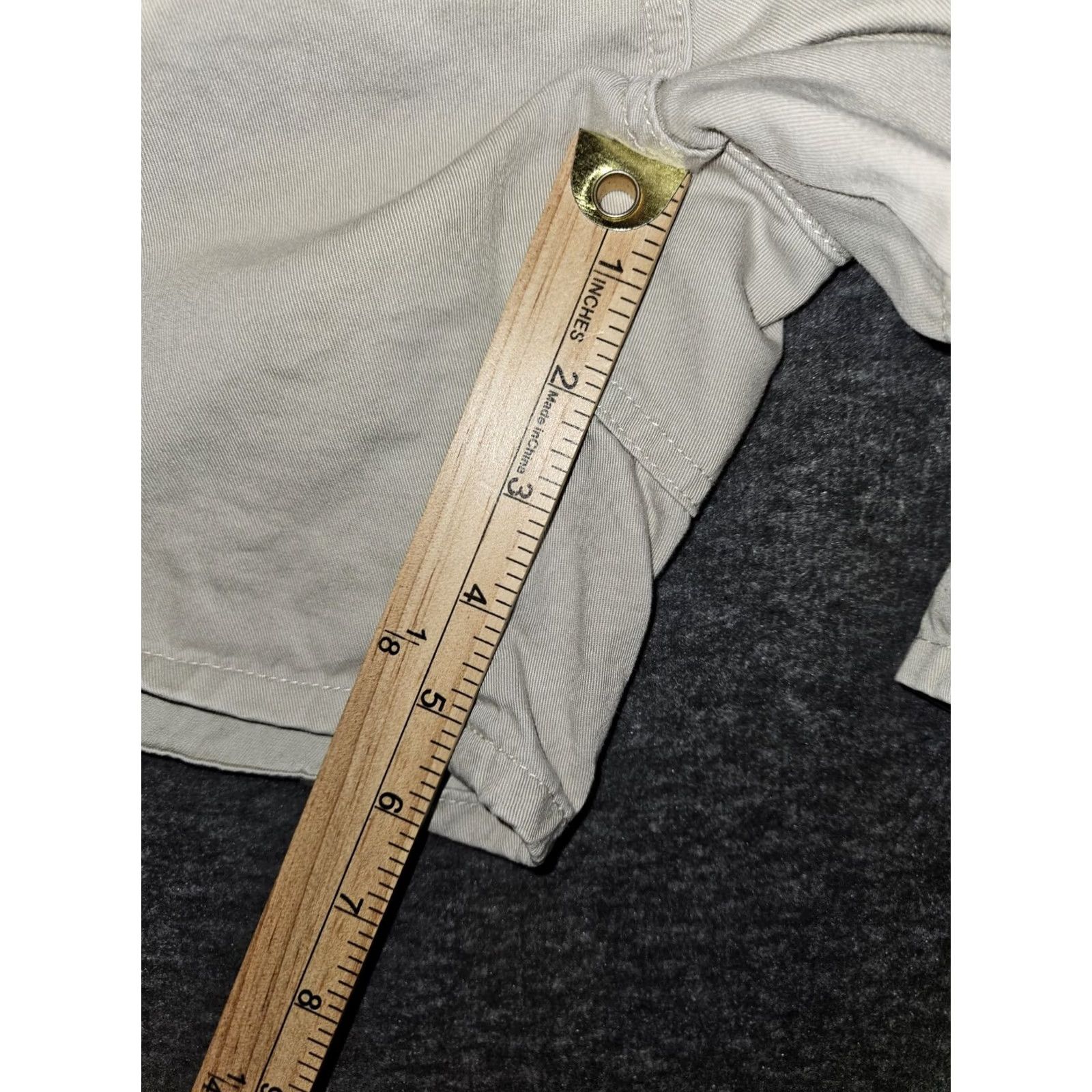 Calvin Klein Calvin Klein Khaki Shorts Women's 12 Mid Rise Adjustable Waist Pockets Beige 100% Cotton Flat Front Button Logo Chino City Designer Outdoor Womens Size 34" / US 12 / IT 48 - 5 Thumbnail