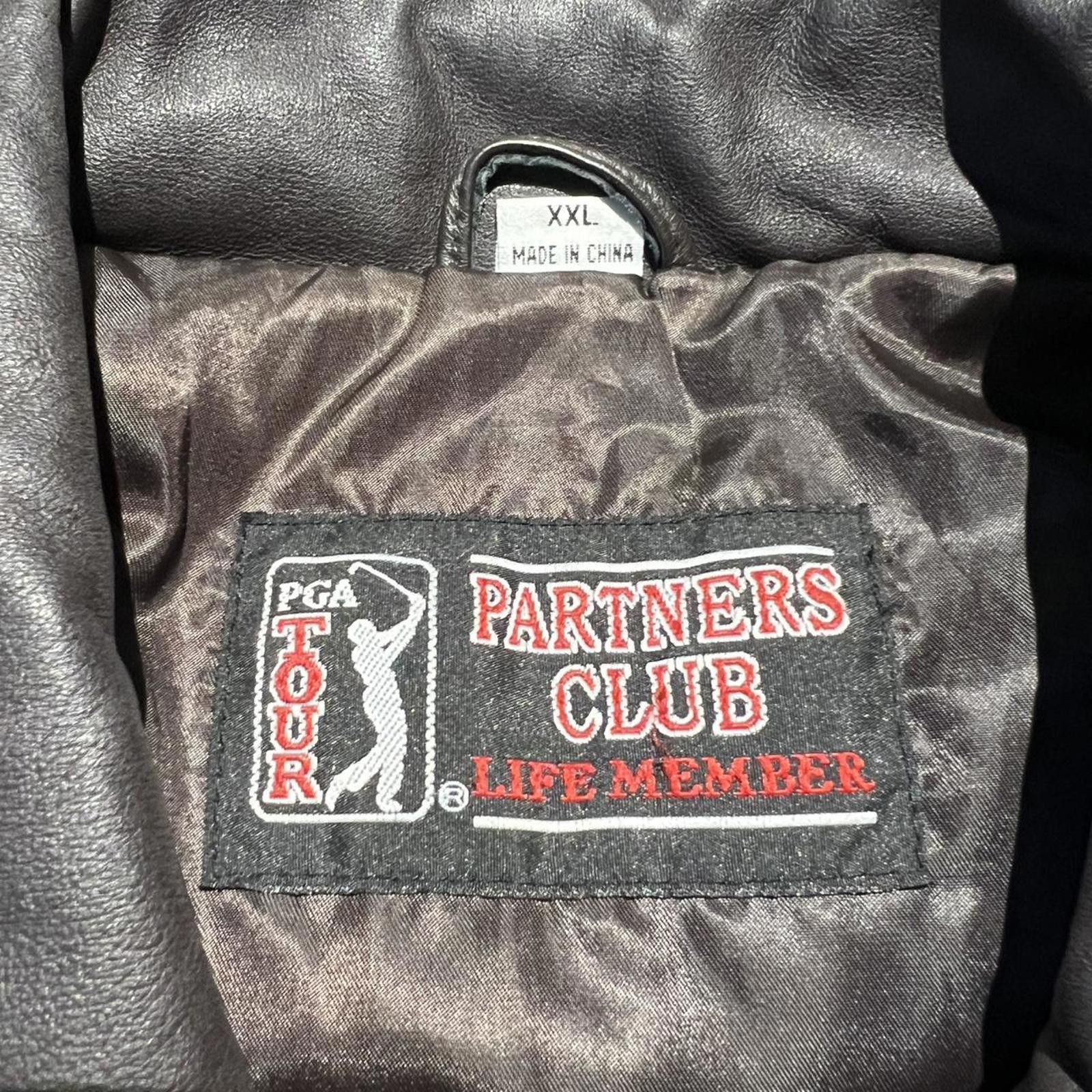 PGA Tour Vintage PGA Tour Partners Club Life Member Size US M / EU 48-50 / 2 - 5 Thumbnail