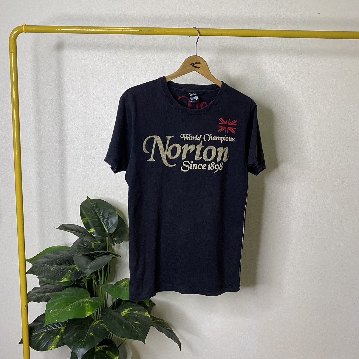 Norton Norton Motorcycles Nice Design T Shirt Size US M / EU 48-50 / 2 - 6 Thumbnail