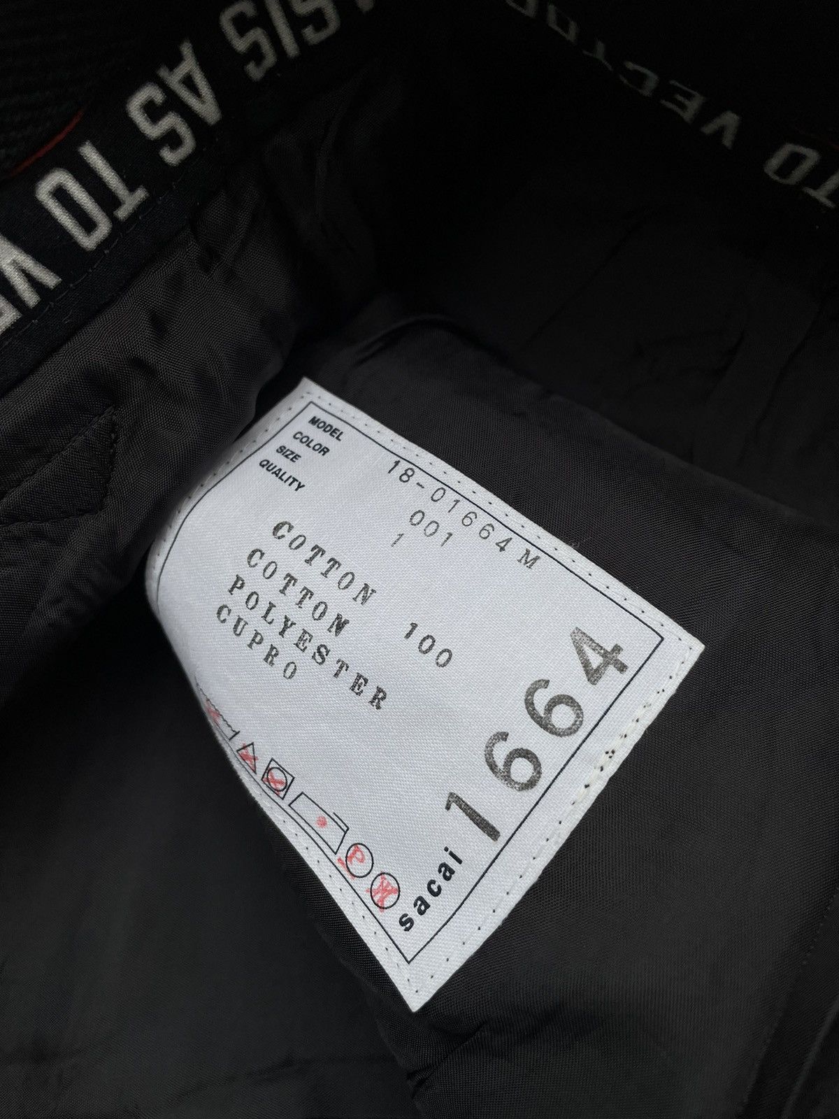 Sacai Sacai | S/S 2018 Sacai Lawrence Weiner shorts Size US 32 / EU 48 - 5 Thumbnail