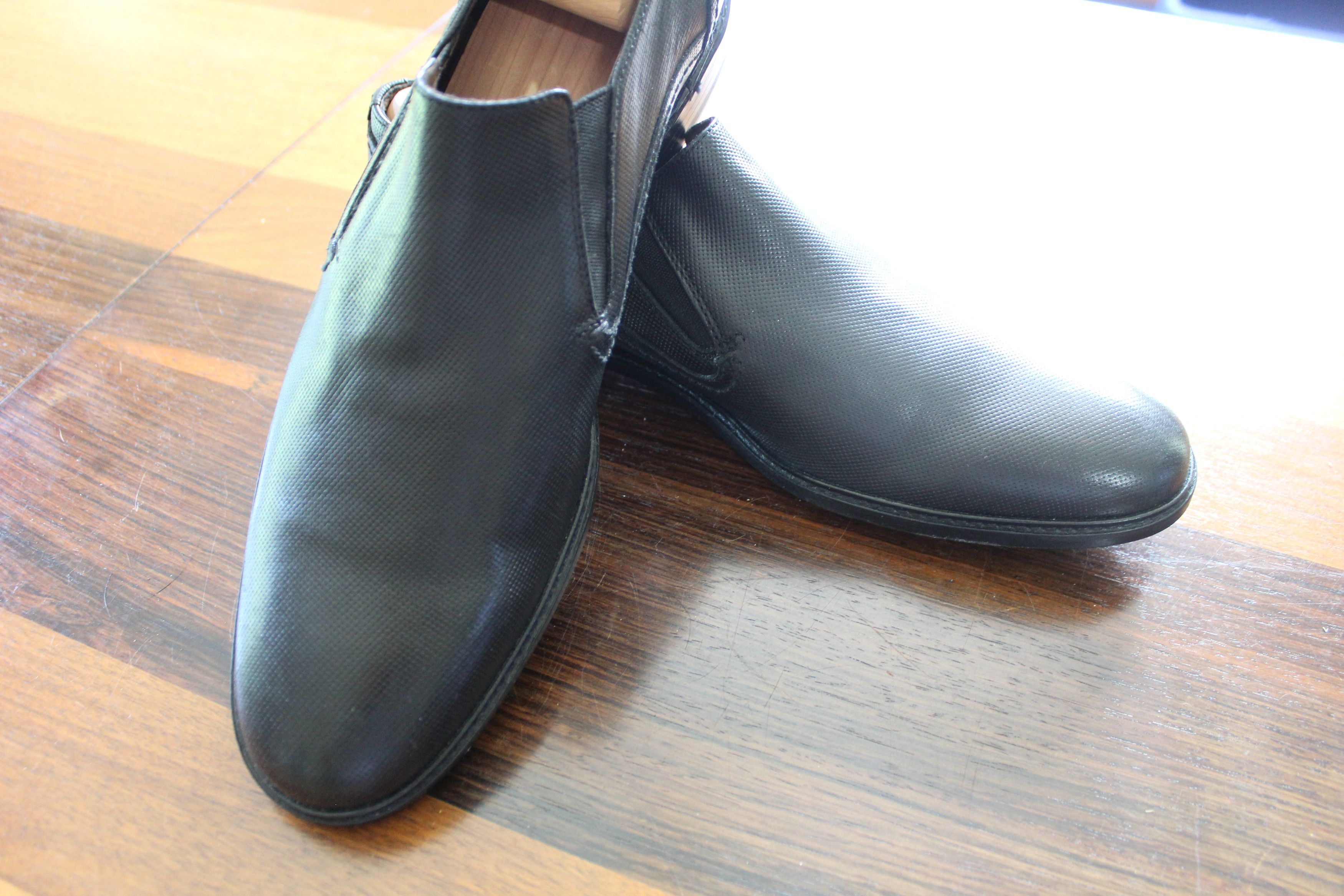 John Varvatos Varvatos Made in Italy, Monaco Welted Sidegore (Pre-Fall 13) Size US 11 / EU 44 - 2 Thumbnail