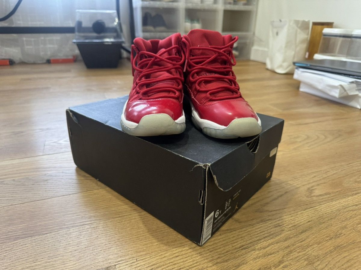 Jordan Brand Win Like 96 Jordan 11 Size US 6 / EU 39 - 4 Thumbnail