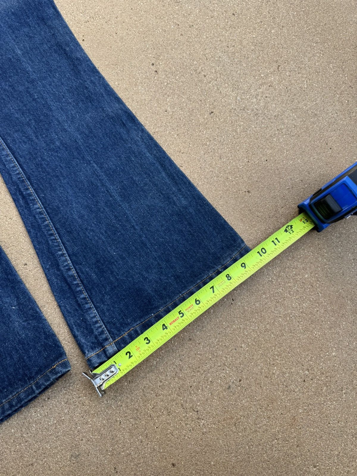 Vintage Vtg 80’s Levi’s 646 Orange Tab Bellbottom Flare Jeans 28x30 Size US 28 / EU 44 - 11 Thumbnail