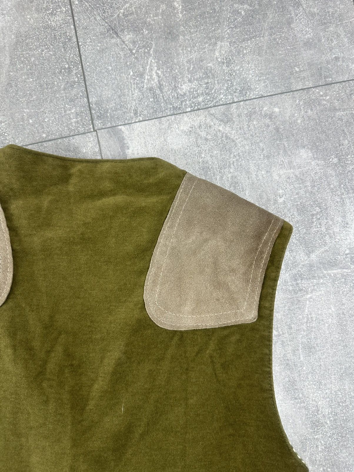 Barbour Barbour Vintage Olive/Green With Suede Shoulder Panels Size US S / EU 44-46 / 1 - 17 Thumbnail