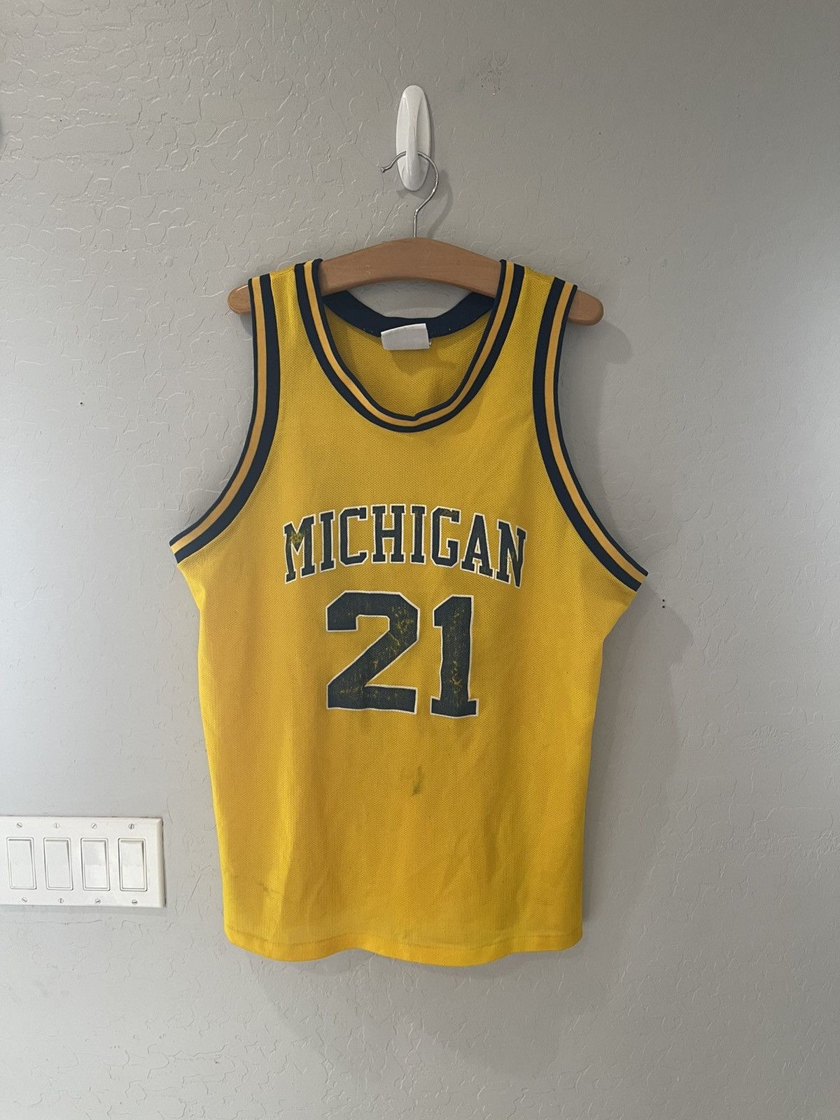 Logo Athletic × Vintage Vintage Logo Athletic Michigan Fab Five Jersey Size Large Size US L / EU 52-54 / 3 - 1 Thumbnail