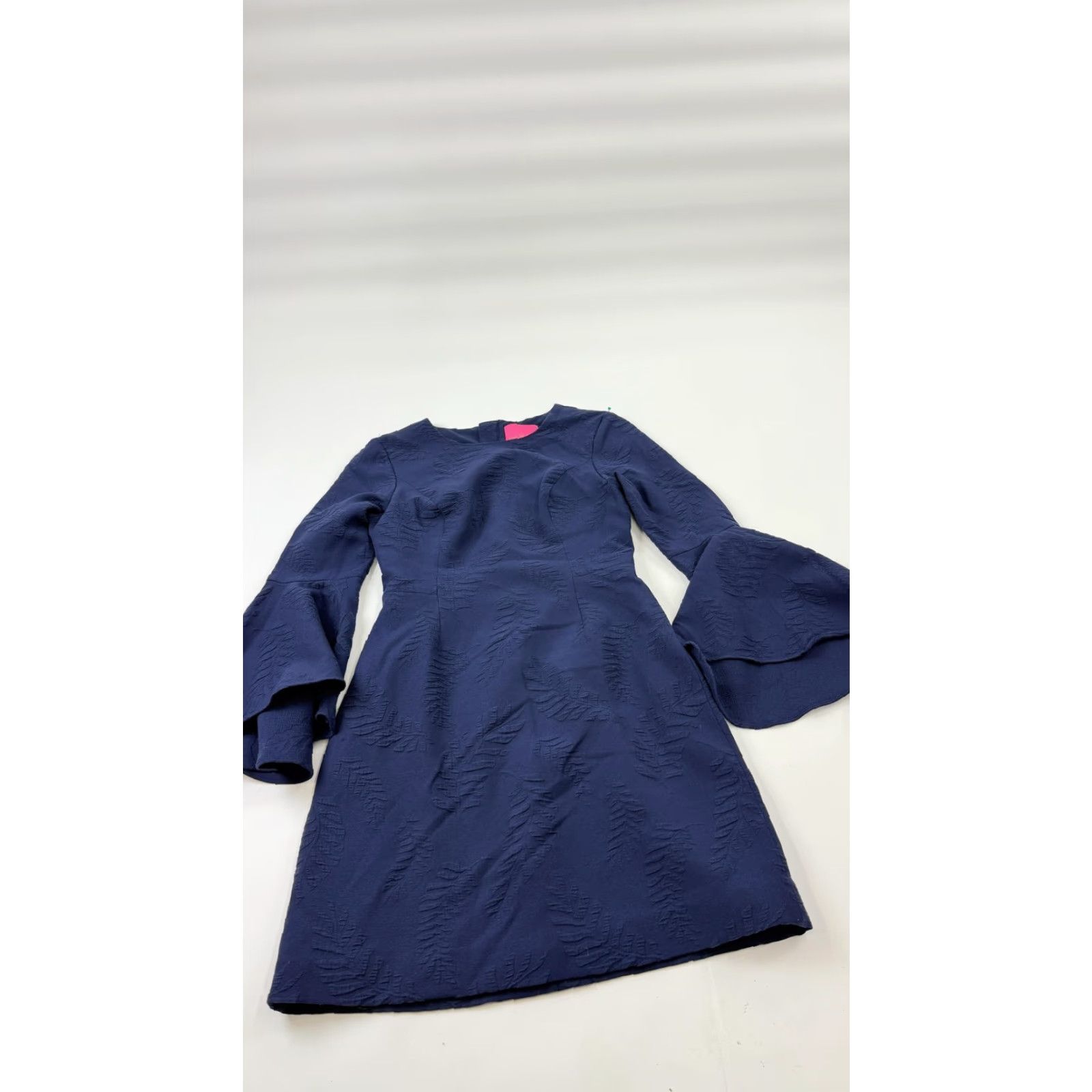 Lilly Pulitzer Lilly Pulitzer Dress Womens 2 Navy Blue Bell Sleeve Textured Party Mini Cocktail Dress Size XS / US 0-2 / IT 36-38 - 3 Thumbnail