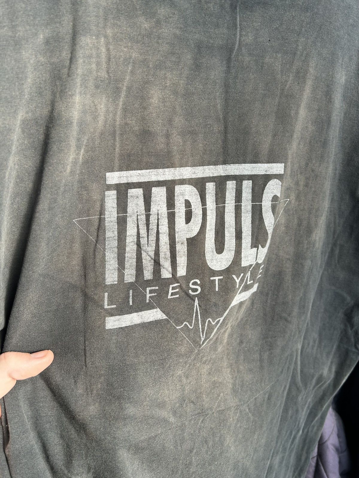Band Tees × Vintage Impuls Grunge Vintage T-shirt Dirty Balenciaga Style Size XL Size US XL / EU 56 / 4 - 4 Thumbnail